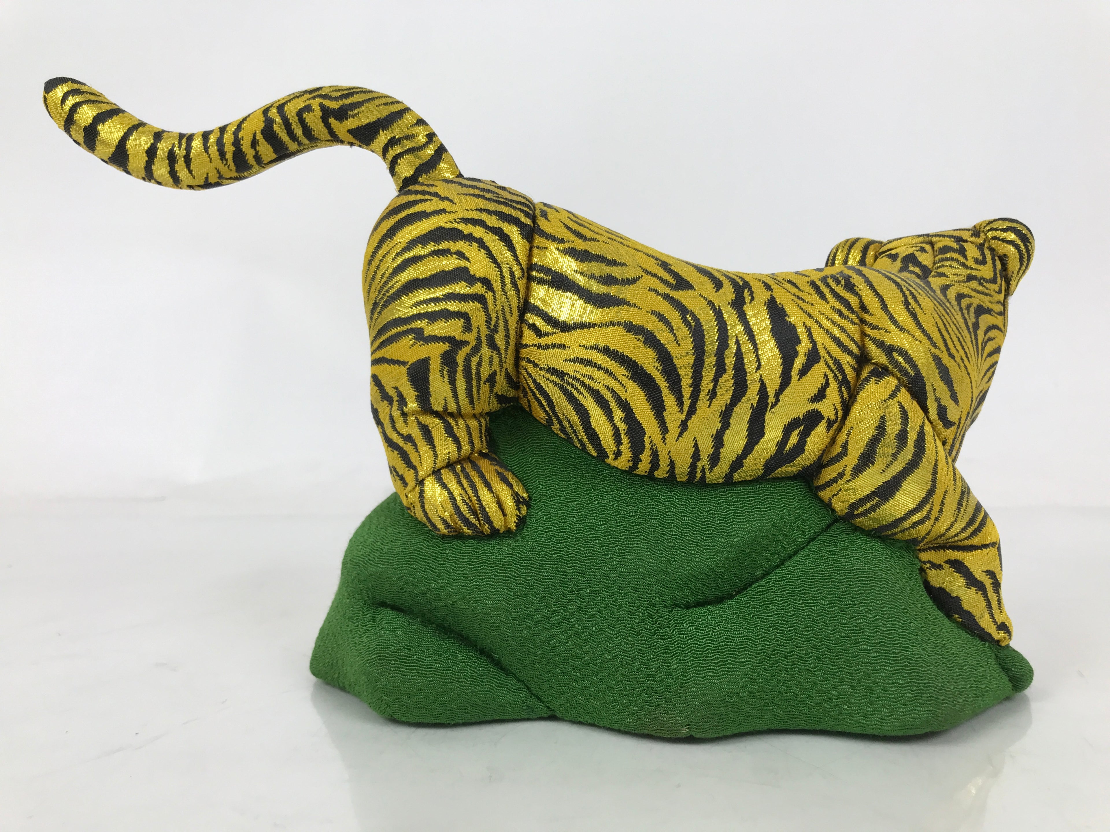 Japanese Zodiac Fabric Tiger Doll Vtg Kimekomi Ningyo Animal Yellow Tora ST25