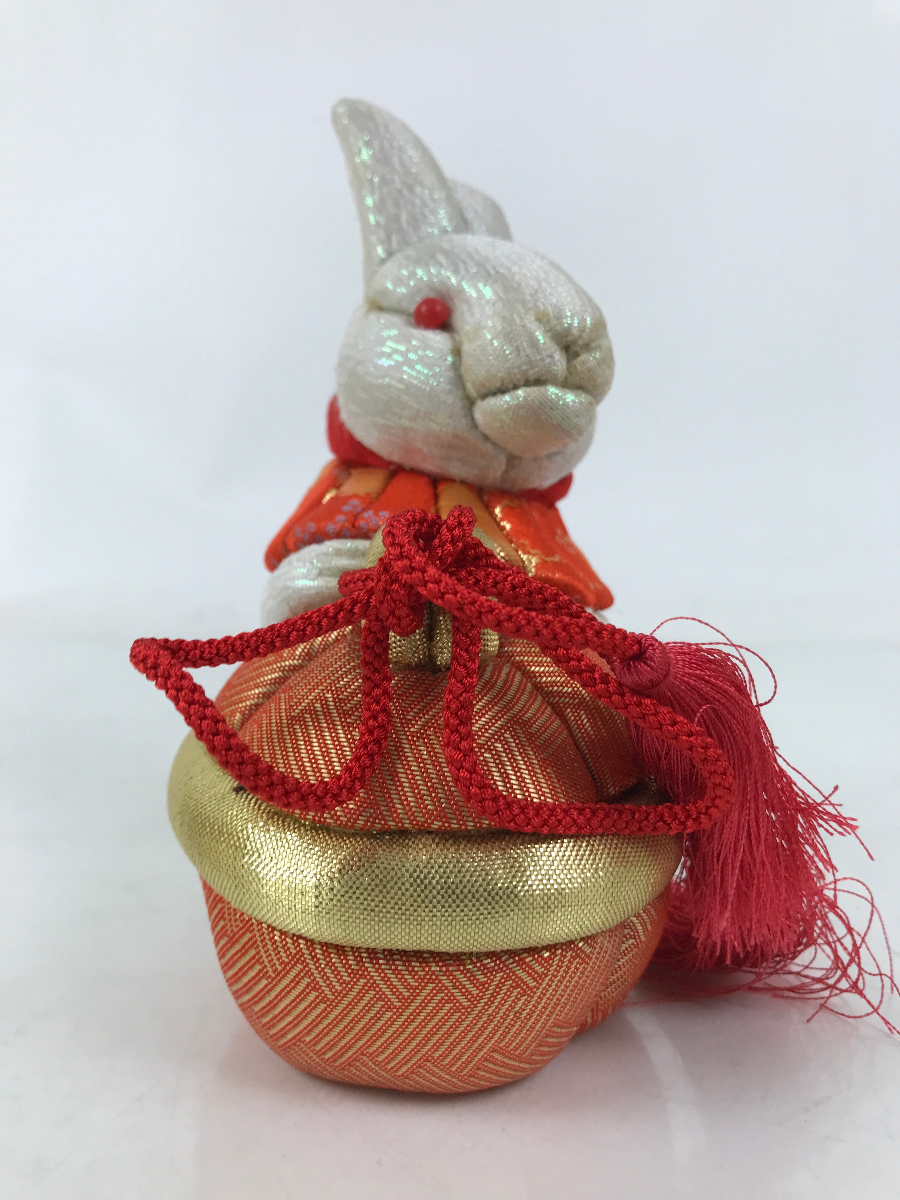 Japanese Zodiac Silk Fabric Rabbit Doll Vtg Kimekomi Ningyo Animal Usagi ST35