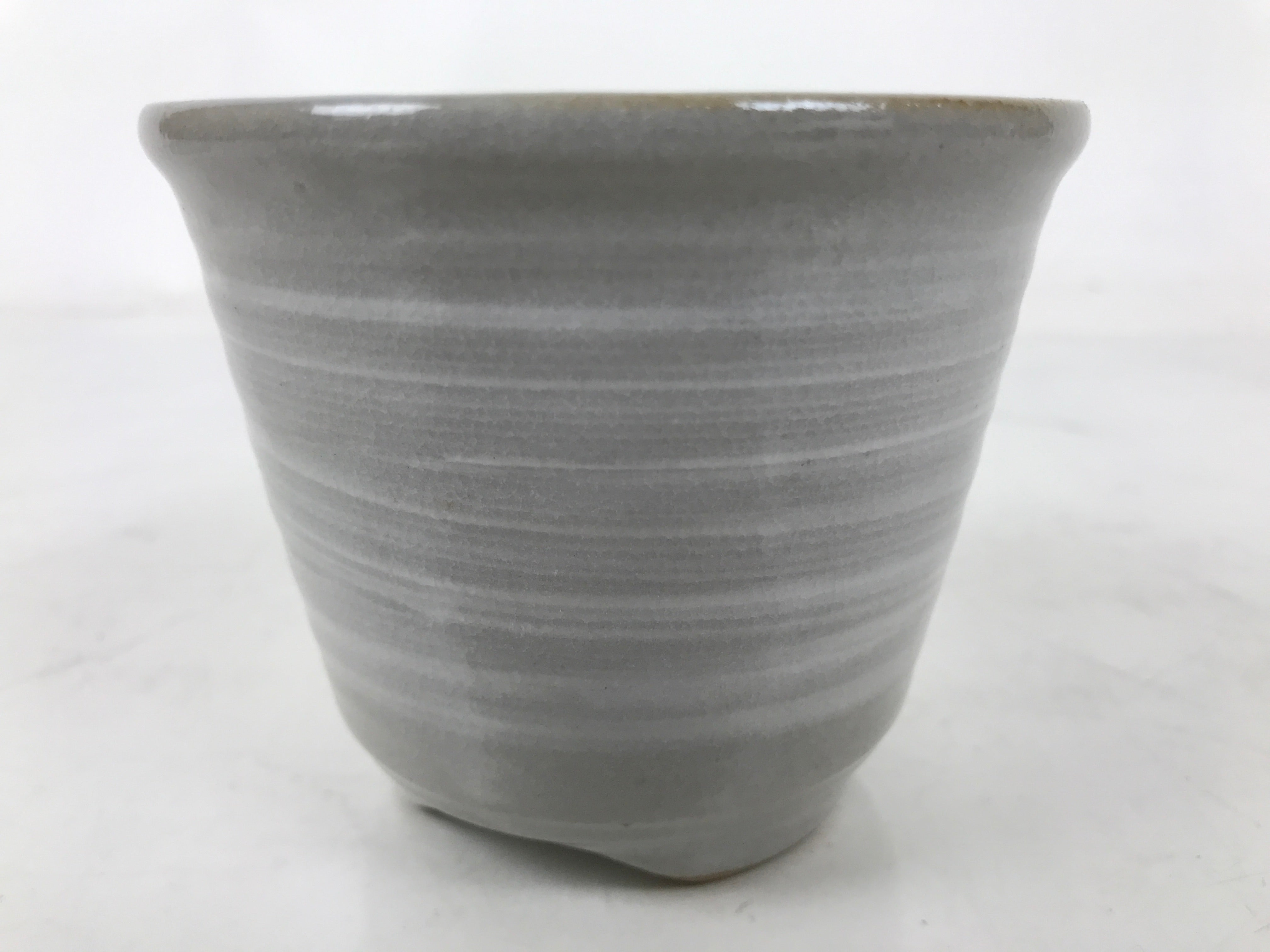 Japanese Ceramic Yunomi Teacup Vtg Pottery Gray White Yakimono Sencha TC565