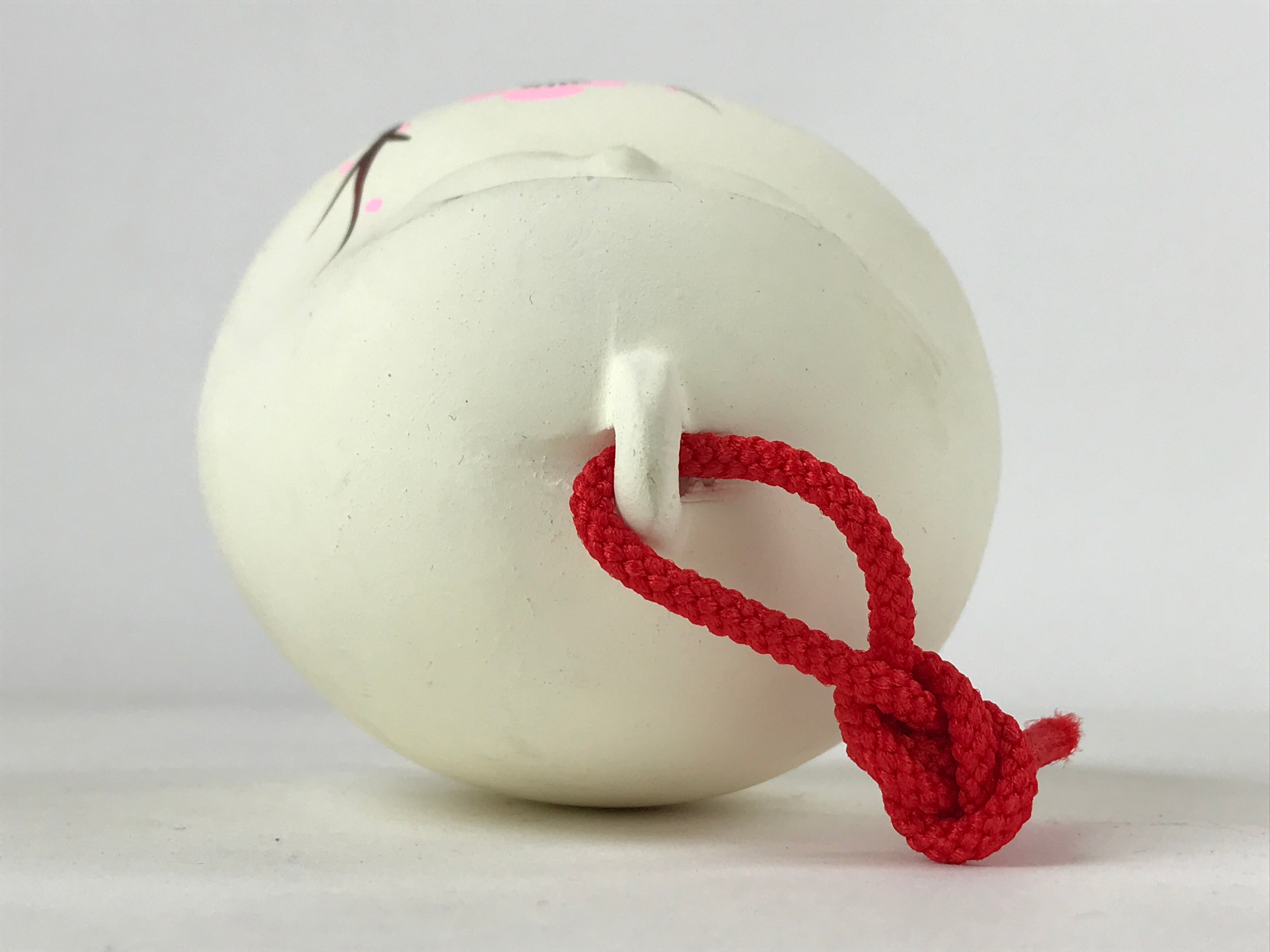 Japanese Clay Bell Dorei Vtg Tsuchi-Suzu Large Daruma White Plum Blossom DR522
