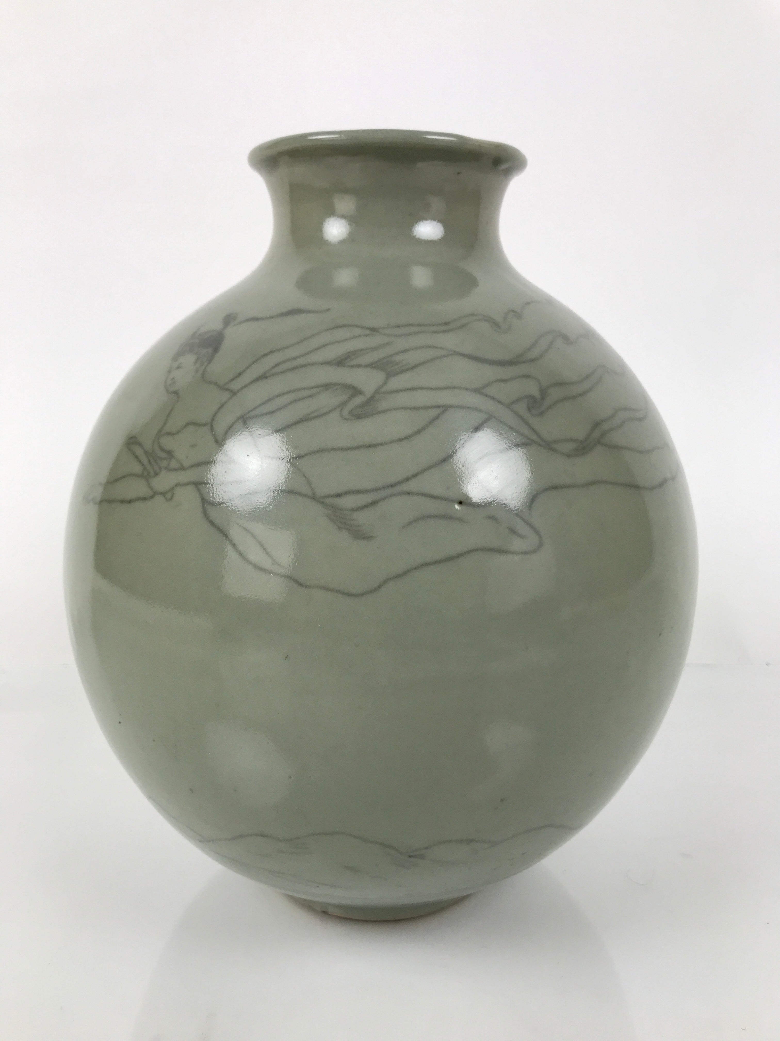 Korean Porcelain Flower Vase Ikebana Kabin Celadon Green Celastial Maiden FK210