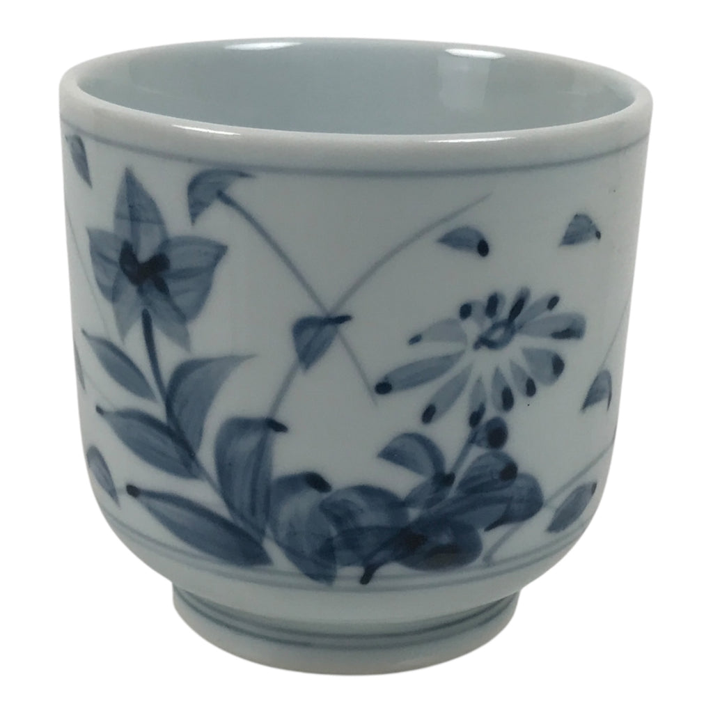 Japanese Sometsuke Porcelain Teacup Vtg Pottery Yunomi White Blue Floral TC643-KT - Teacup-chidorivintage.com