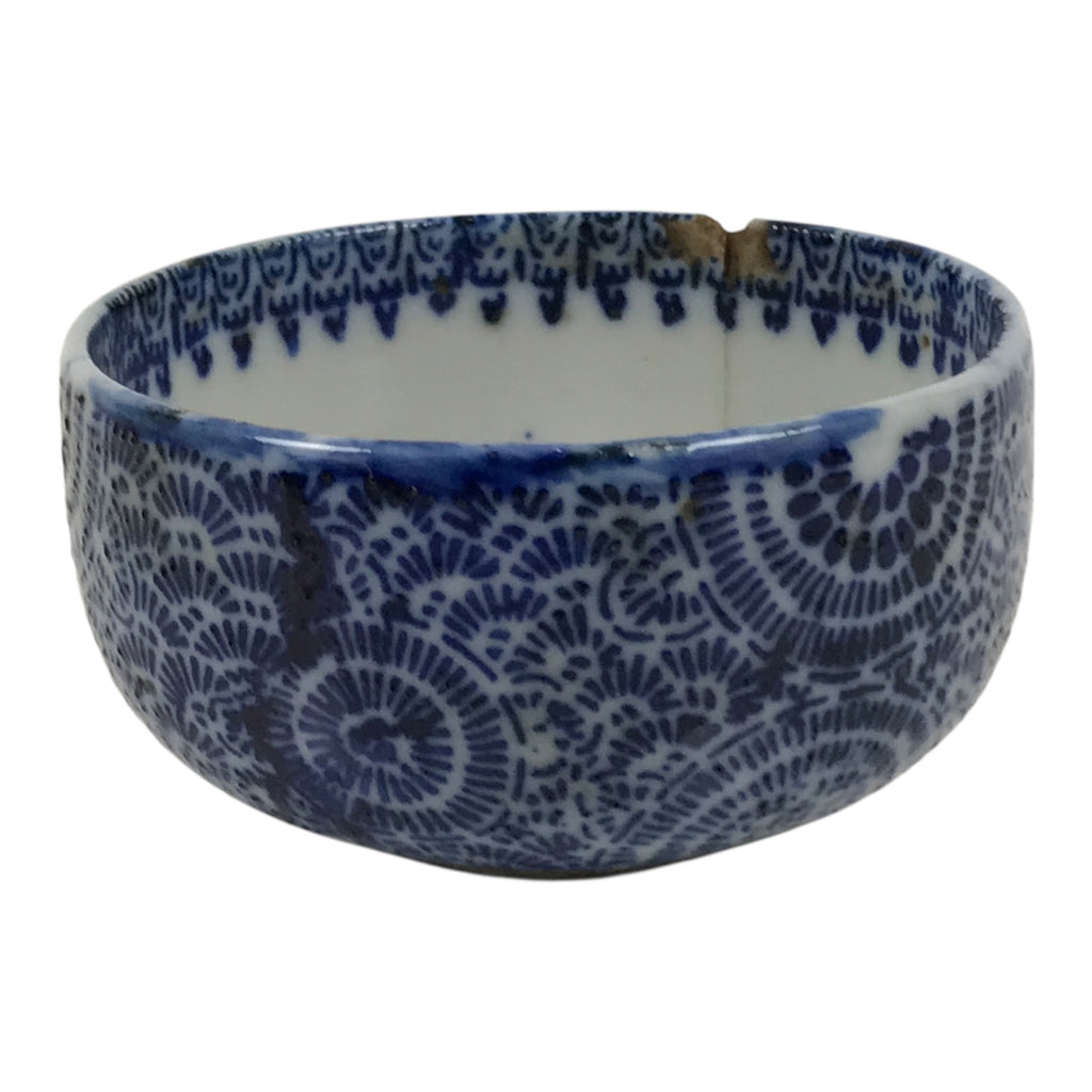 Japanese Sometsuke Porcelain Teacup Yunomi Vtg White Blue Circle Floral TC649-KT - Teacup-chidorivintage.com