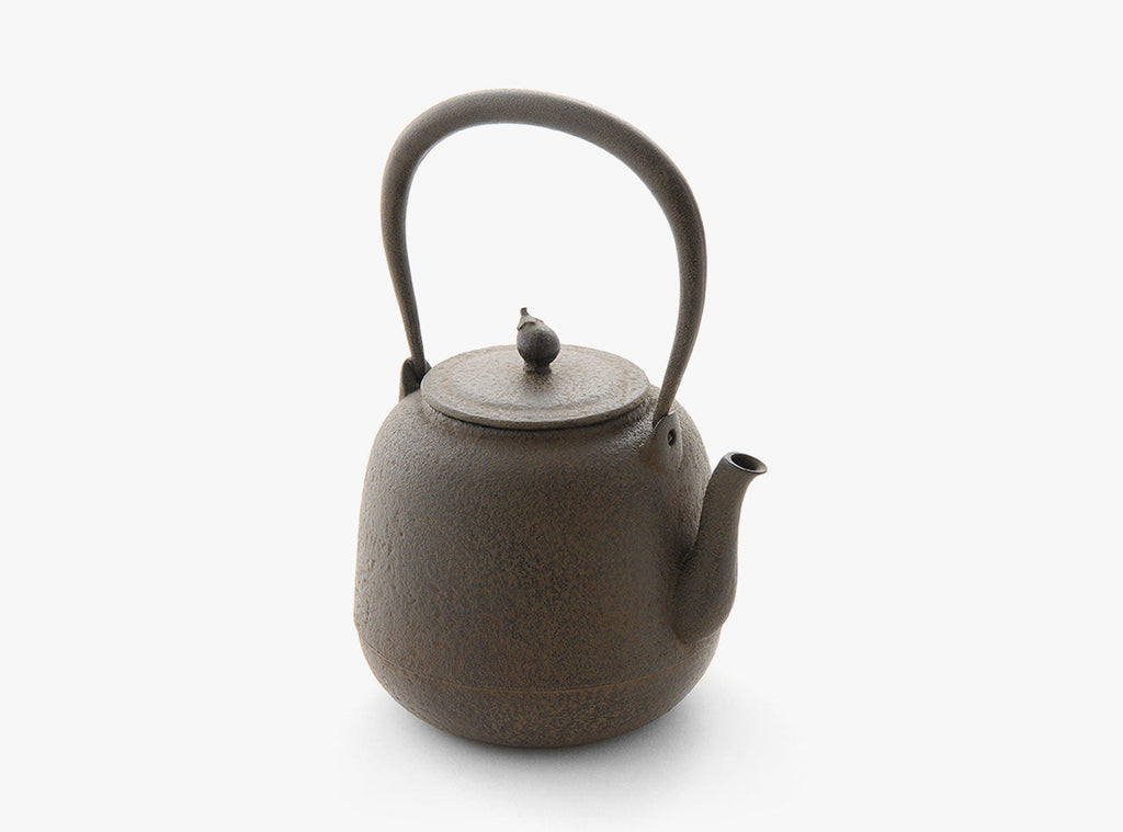 Tea supplies, Iron kettle Natsume shape Small 1.0L - Chobun Hasegawa, Yamagata cast iron, Metalwork