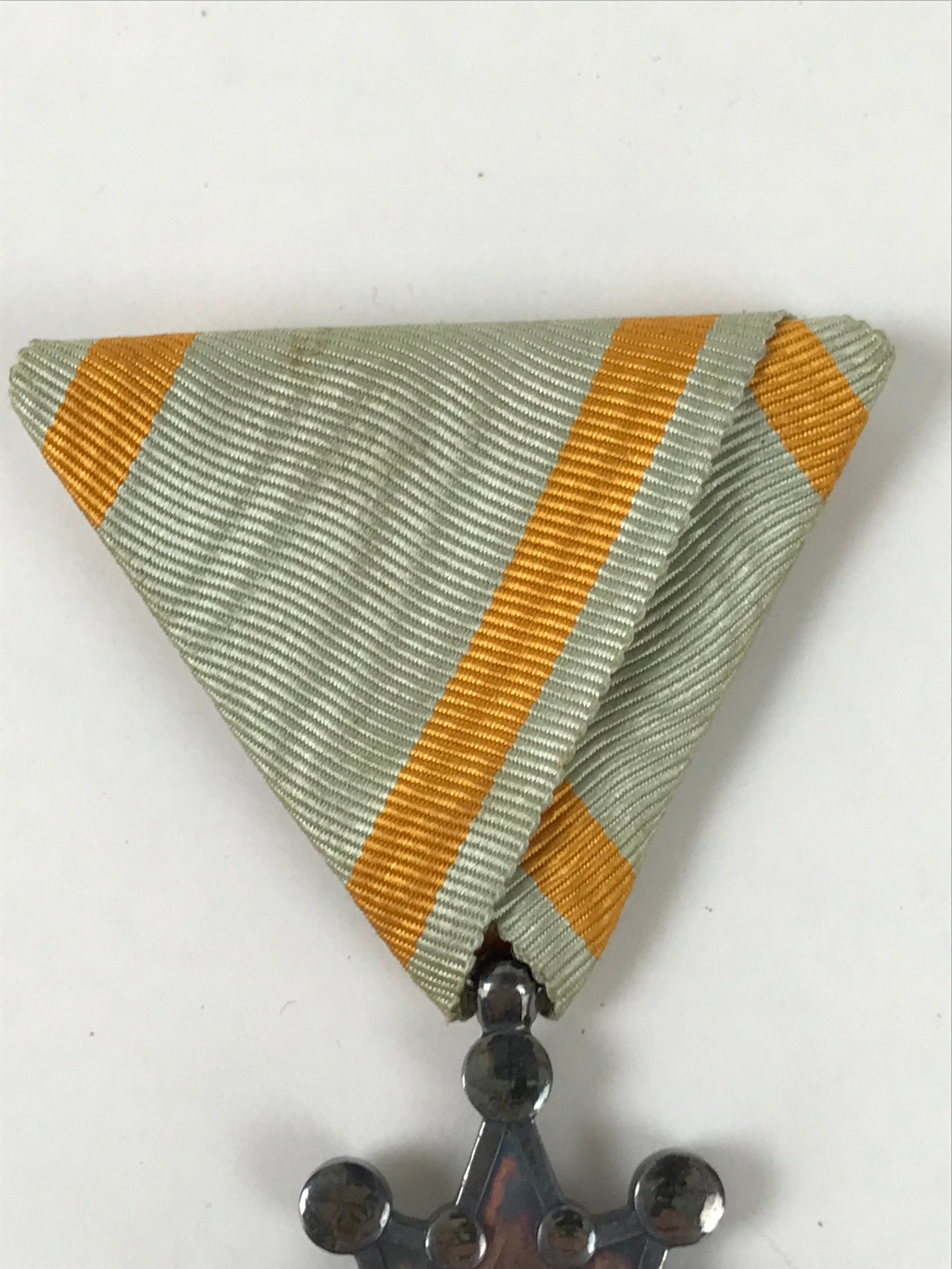 Vintage Japanese Order Of The Sacred Treasure Medal 8th Class W/ Box JK811