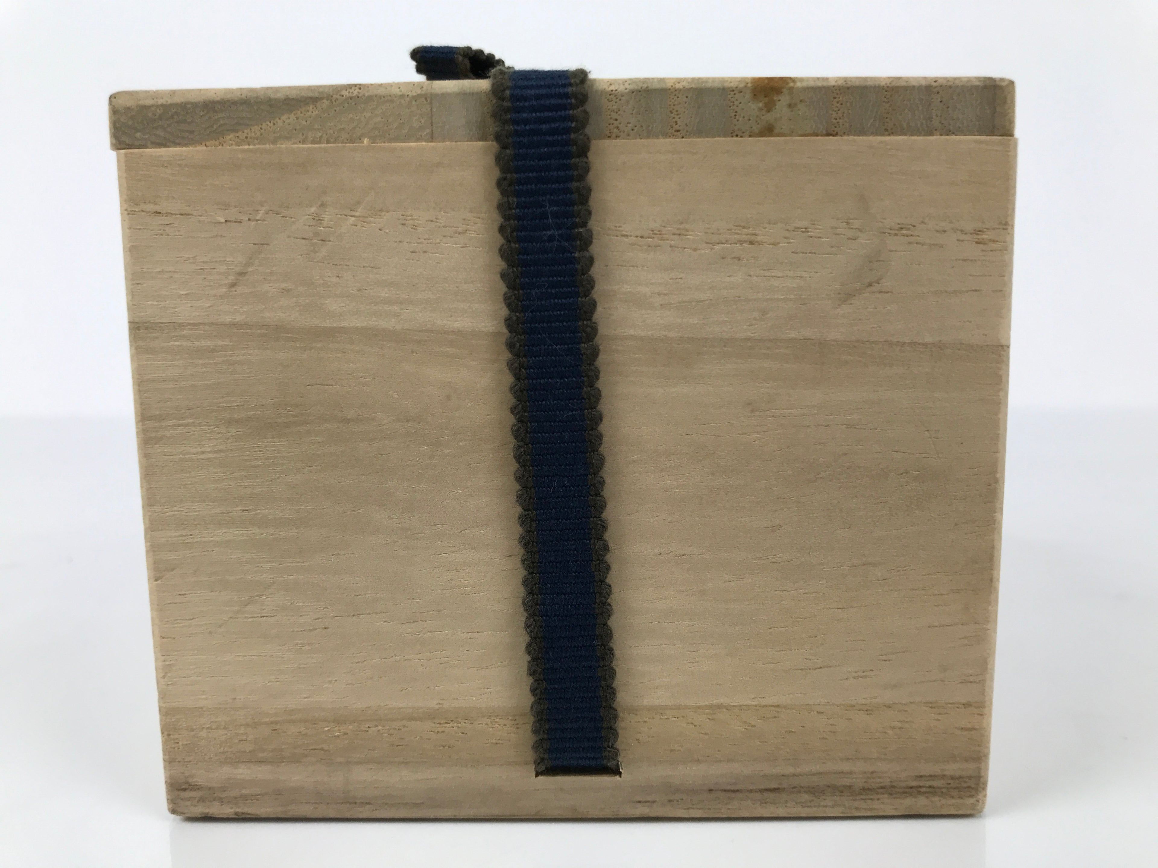 Vintage Japanese Wood Lidded Pottery Storage Box Inside 8.5x8.5x6.2cm Brown X219