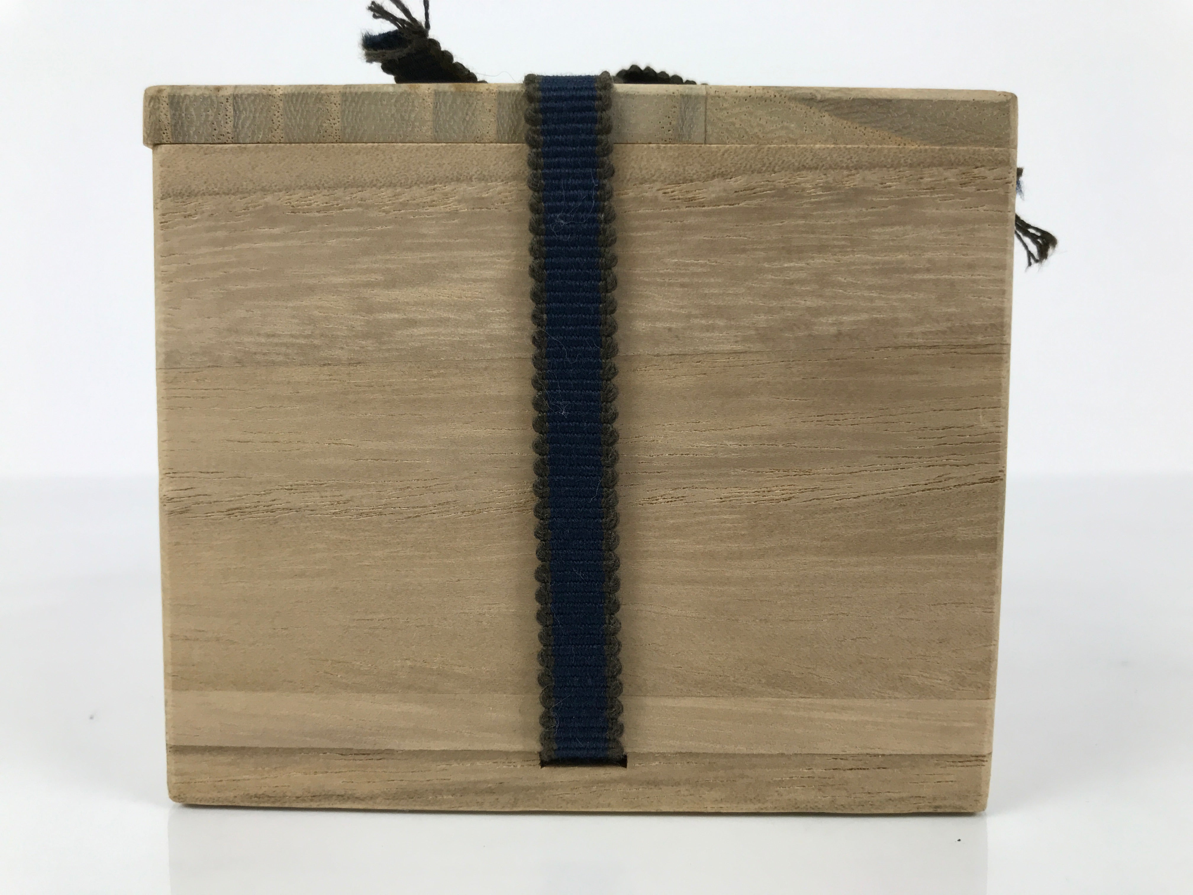 Vintage Japanese Wood Lidded Pottery Storage Box Inside 8.5x8.5x6.2cm Brown X219