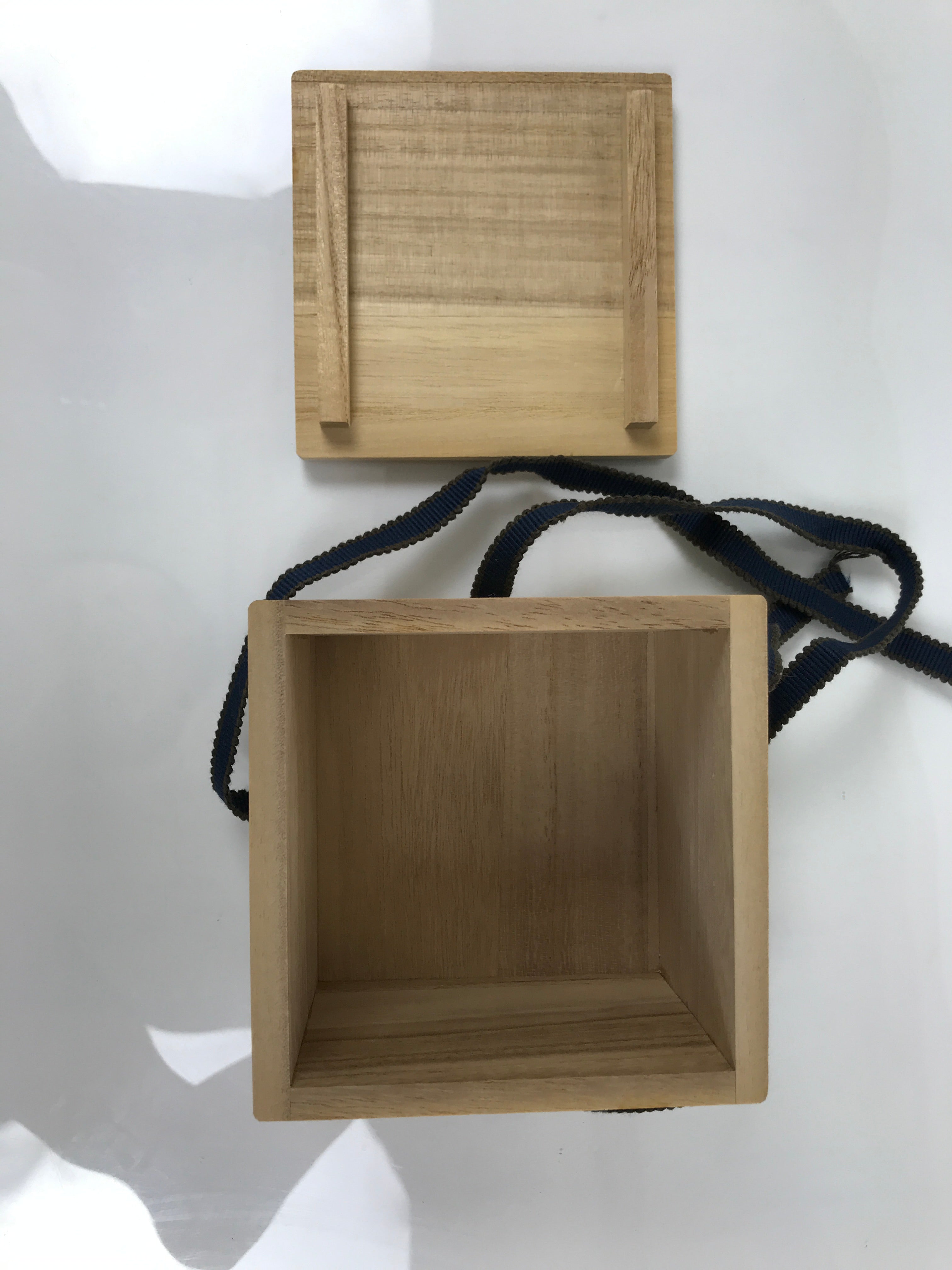 Vintage Japanese Wood Lidded Pottery Storage Box Inside 8.5x8.5x6.2cm Brown X219