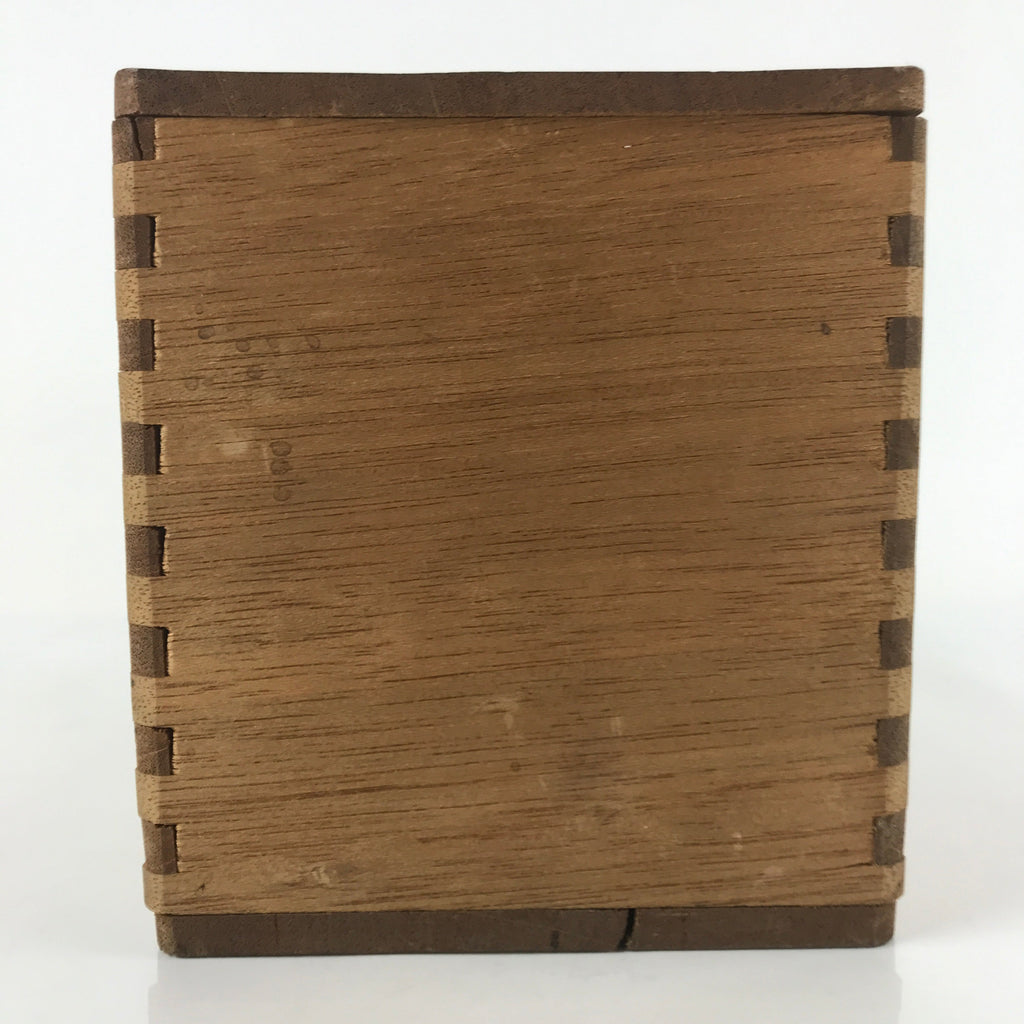 Vintage Japanese Wooden Lidded Storage Box Inside 19x13x14cm Small Brown X101