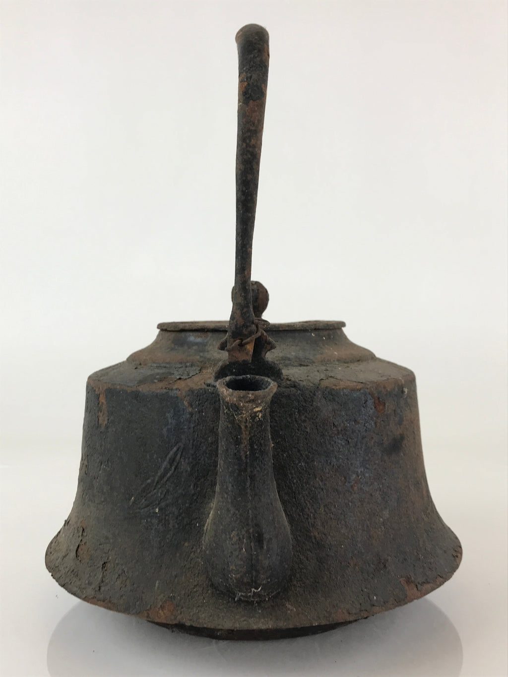 Antique C1880 Japanese Cast Iron Tetsubin Kettle Teapot Nanbu Tekki T104