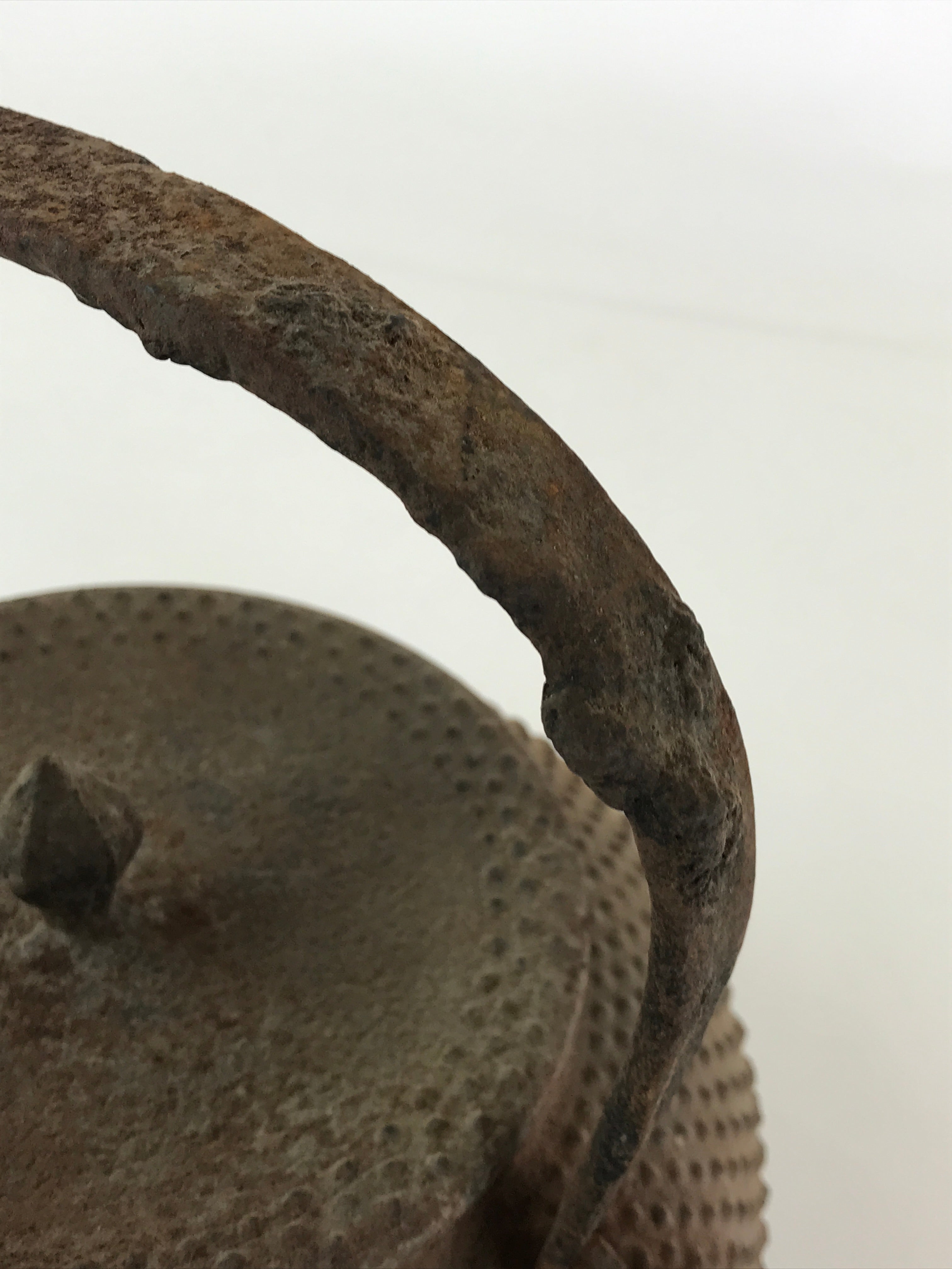 Antique C1880 Japanese Cast Iron Tetsubin Kettle Teapot Nanbu Tekki T105