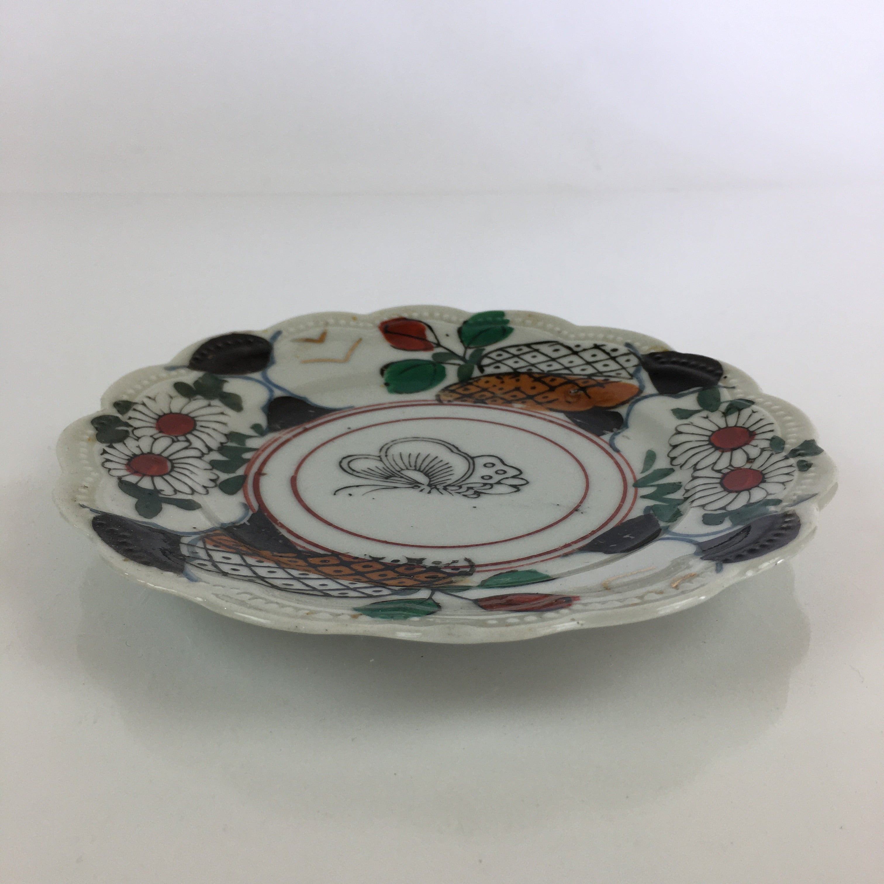 Antique C1880 Japanese Porcelain Small Plate Floral Butterfly Pattern Meiji PY95