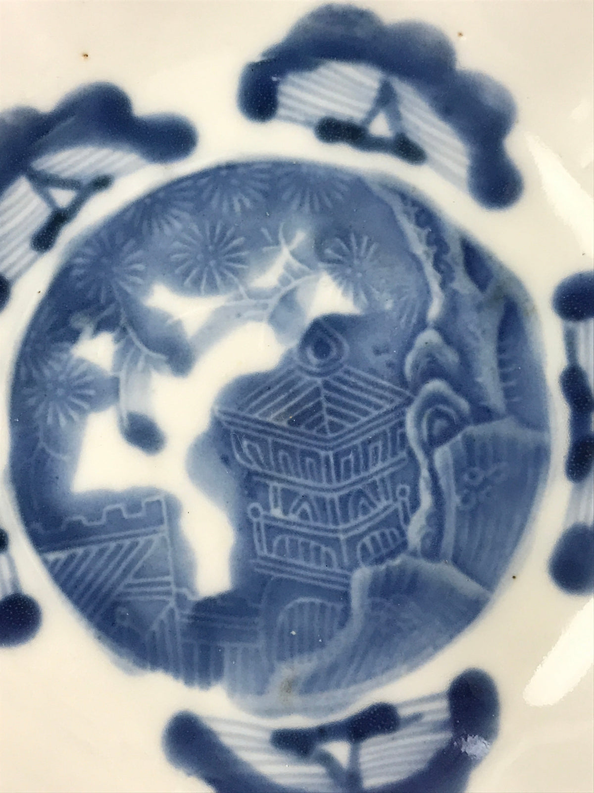 Antique C1900 Japanese Porcelain Bowl Blue Sometsuke Tower White PY214