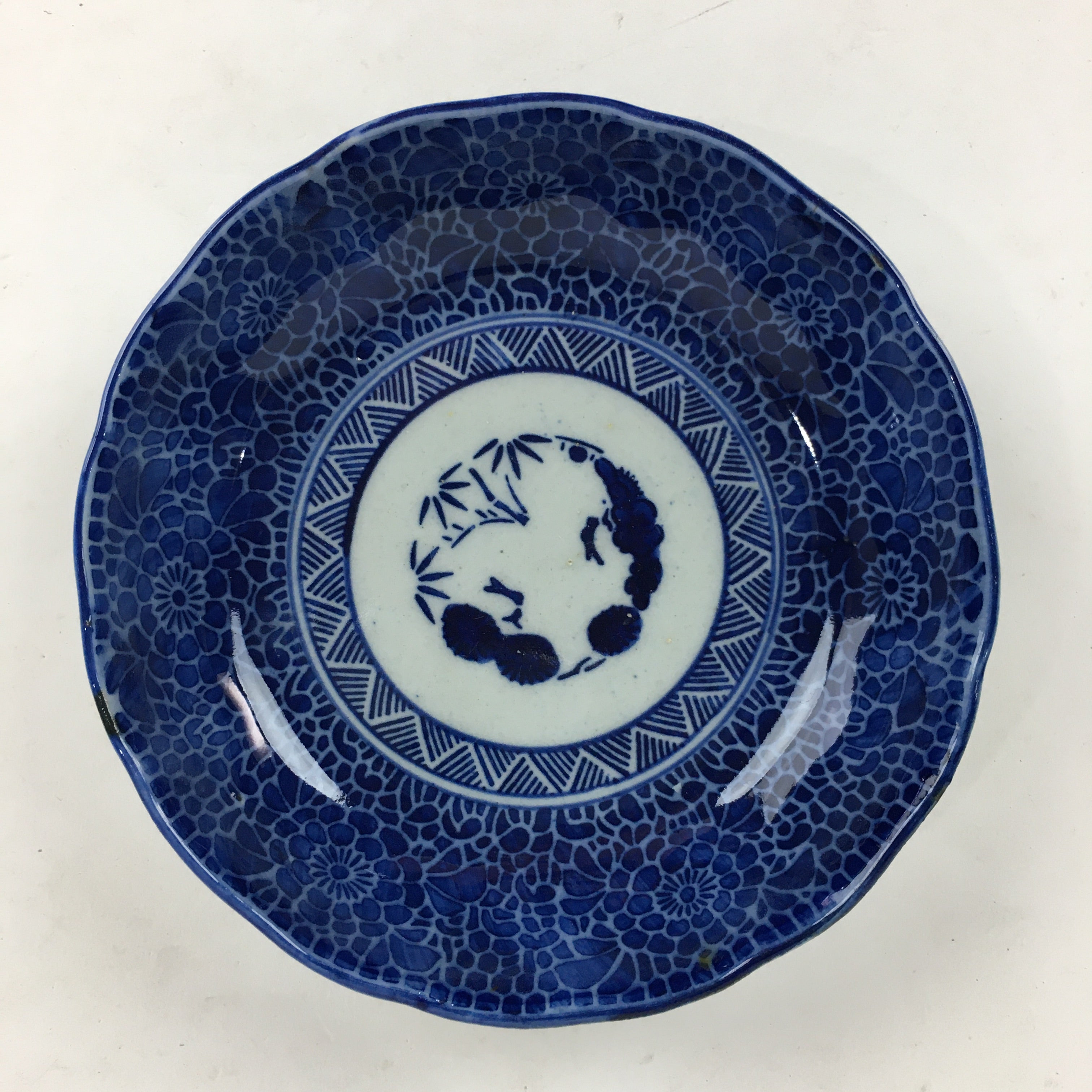 Antique C1900 Japanese Porcelain Deep Plate Sometsuke Blue Flower PY12