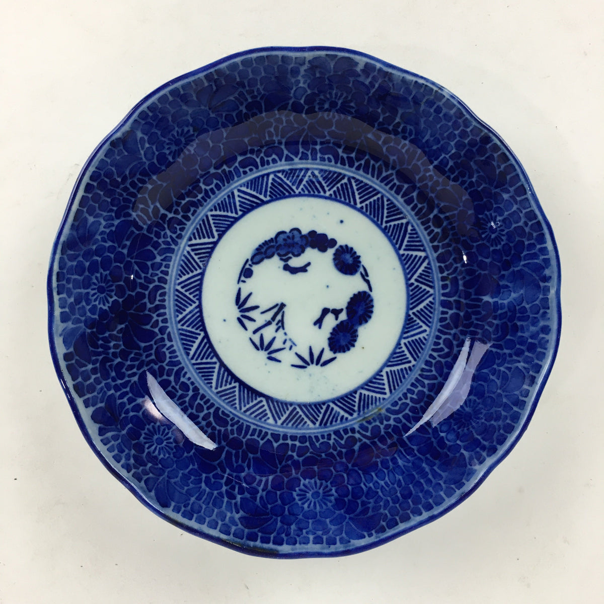Antique C1900 Japanese Porcelain Deep Plate Sometsuke Blue Flower PY14