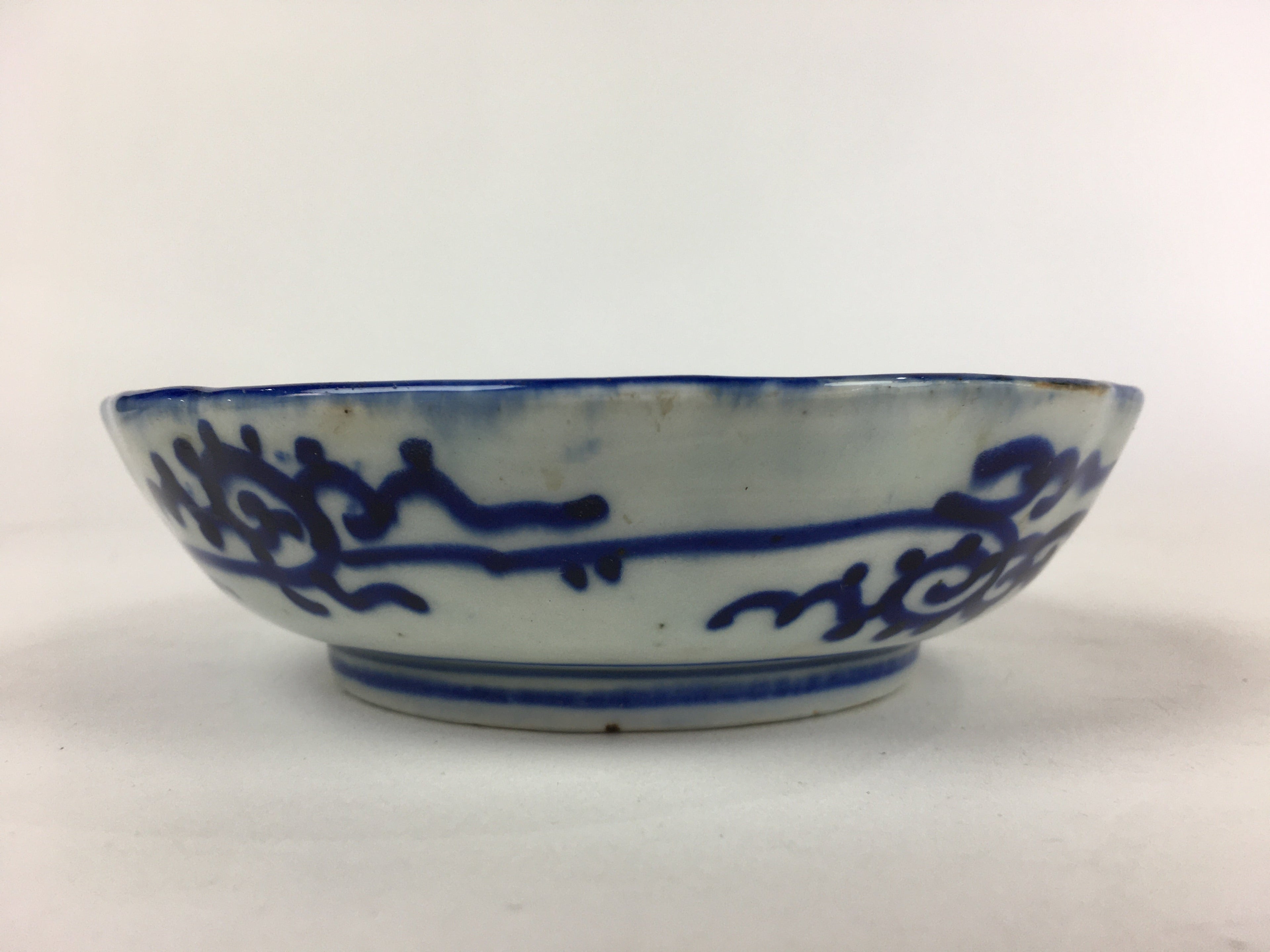 Antique C1900 Japanese Porcelain Deep Plate Sometsuke Blue Flower PY15