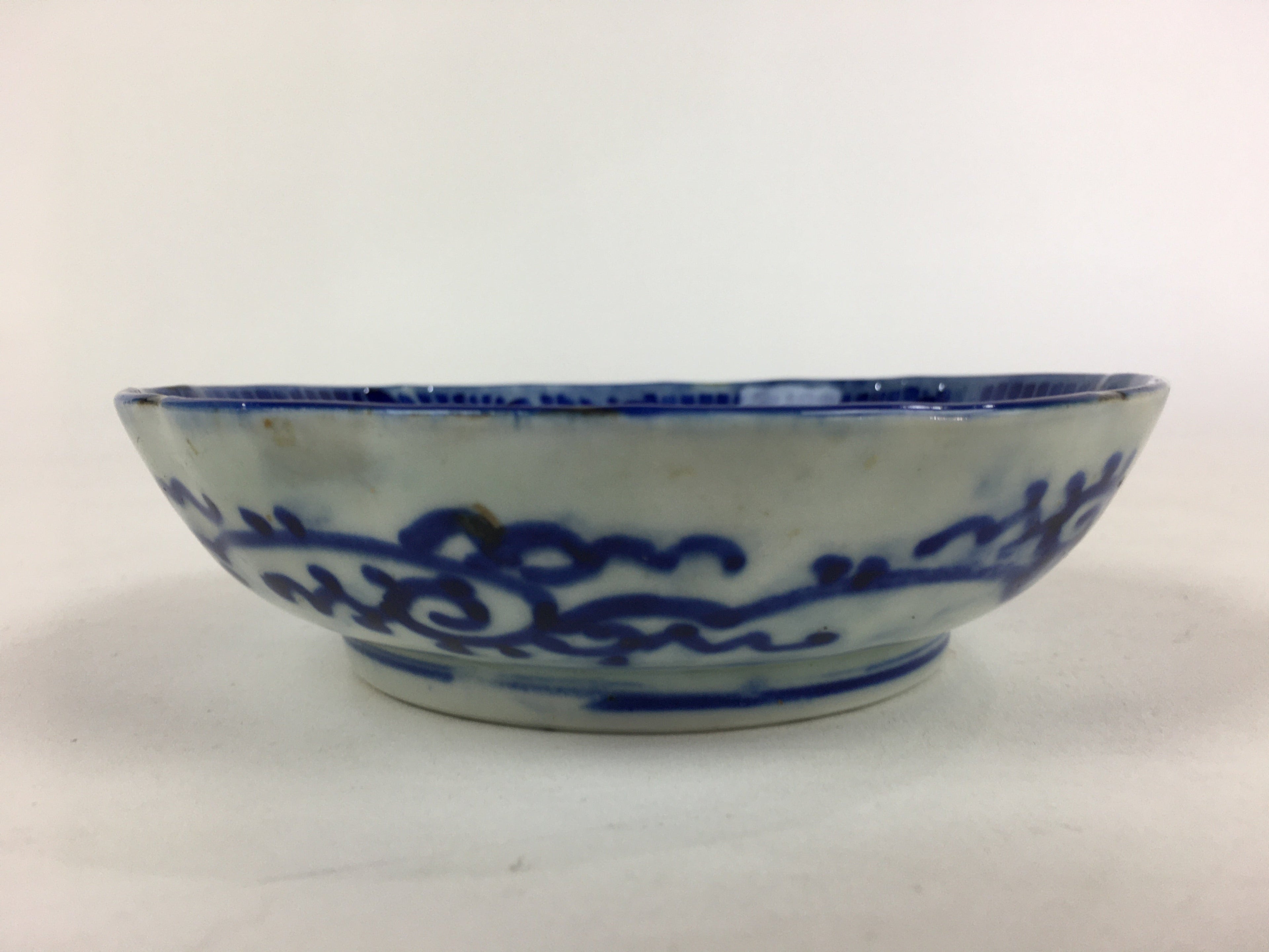 Antique C1900 Japanese Porcelain Deep Plate Sometsuke Blue Flower PY16