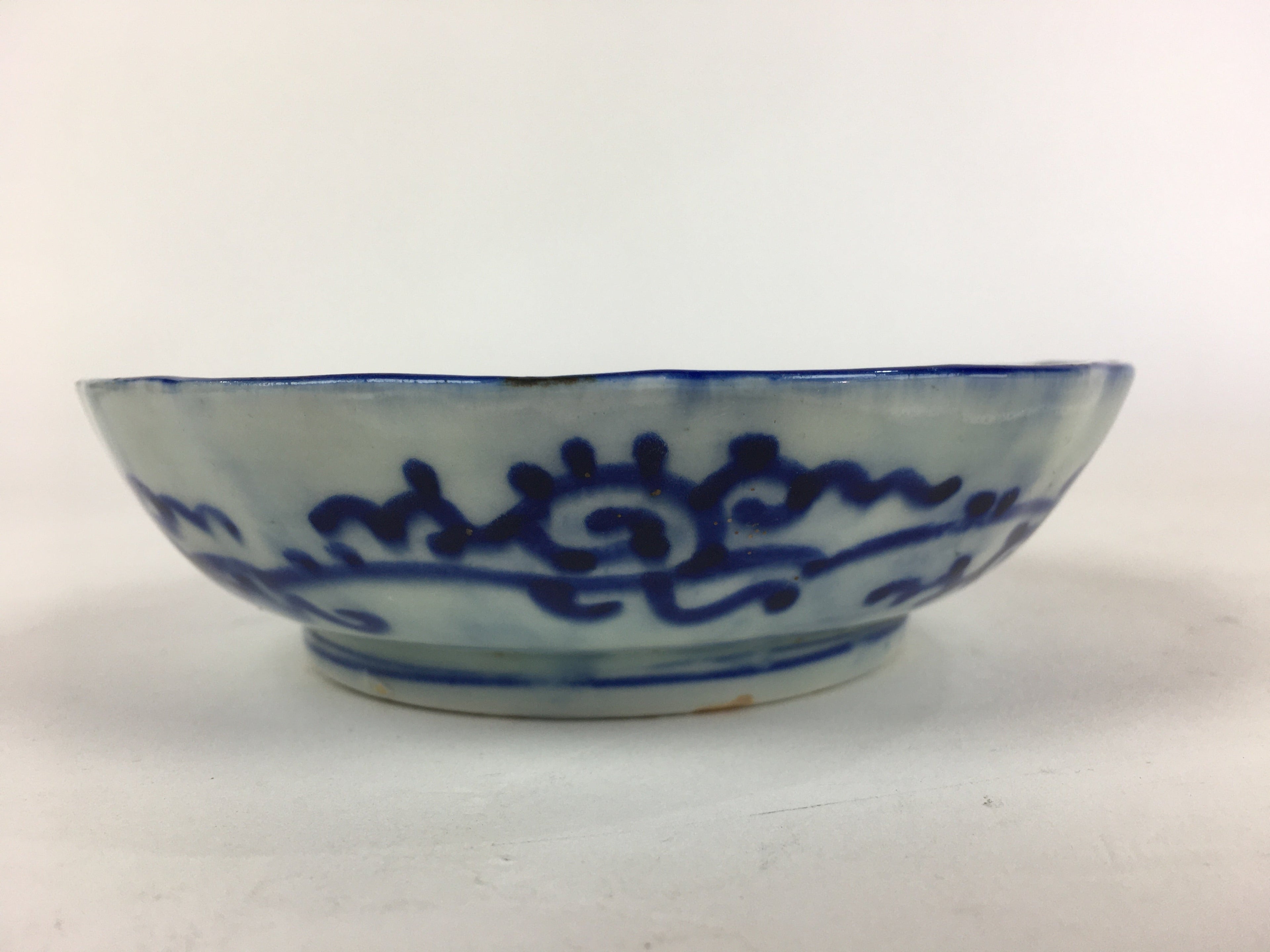 Antique C1900 Japanese Porcelain Deep Plate Sometsuke Blue Flower PY16