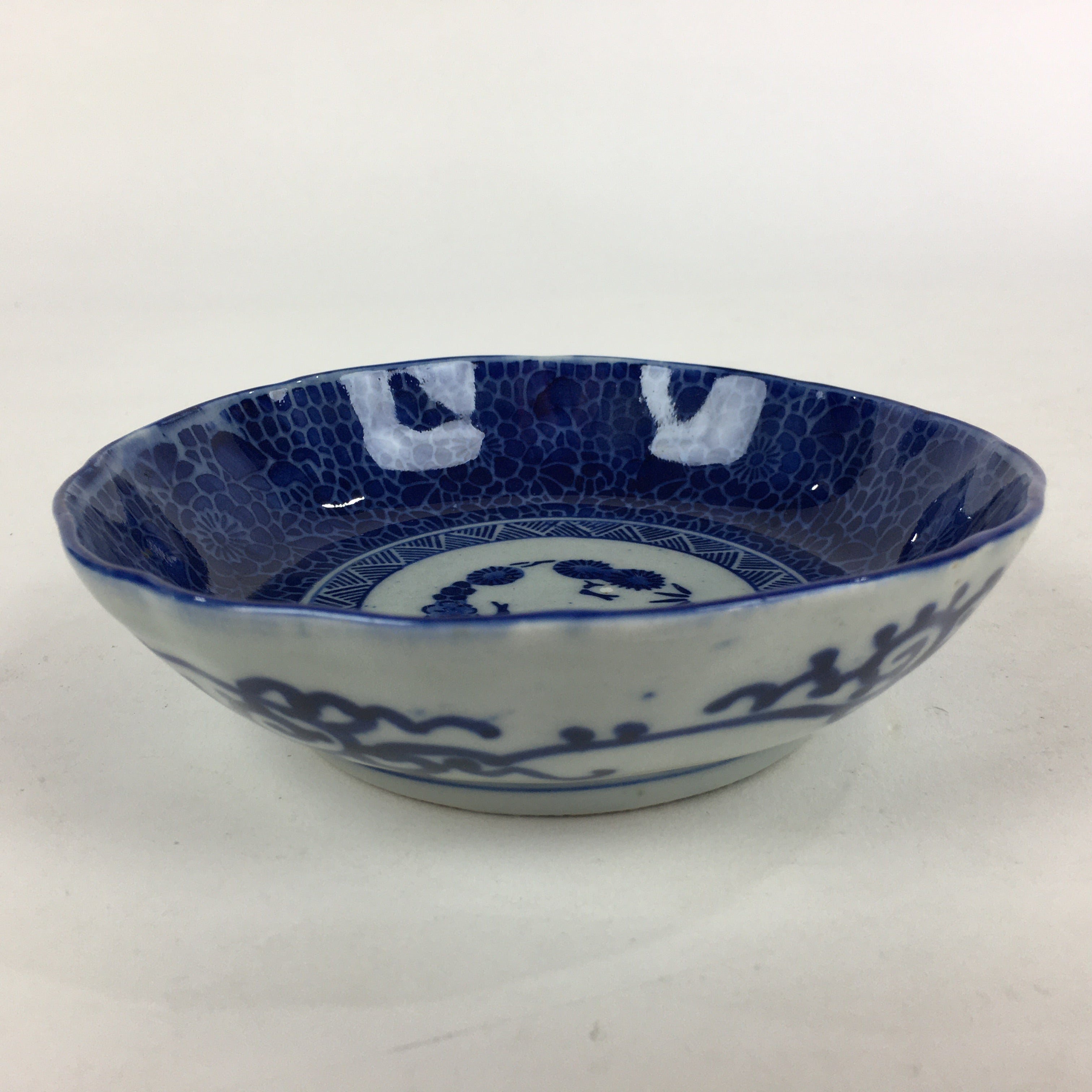 Antique C1900 Japanese Porcelain Deep Plate Sometsuke Blue Flower PY17