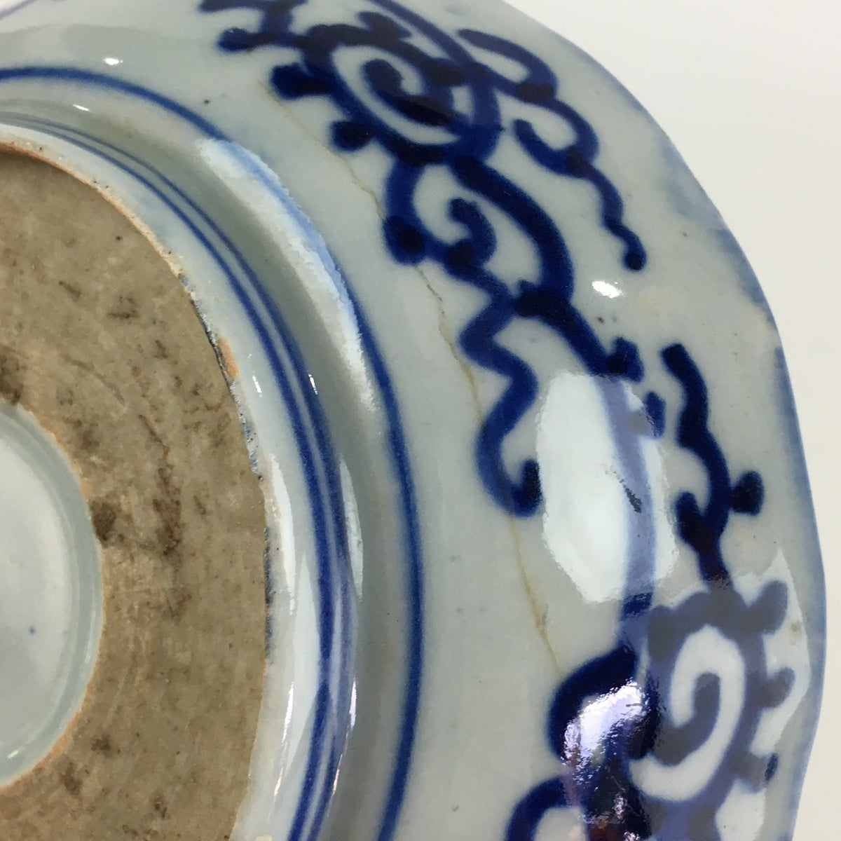 Antique C1900 Japanese Porcelain Deep Plate Sometsuke Blue Flower PY19