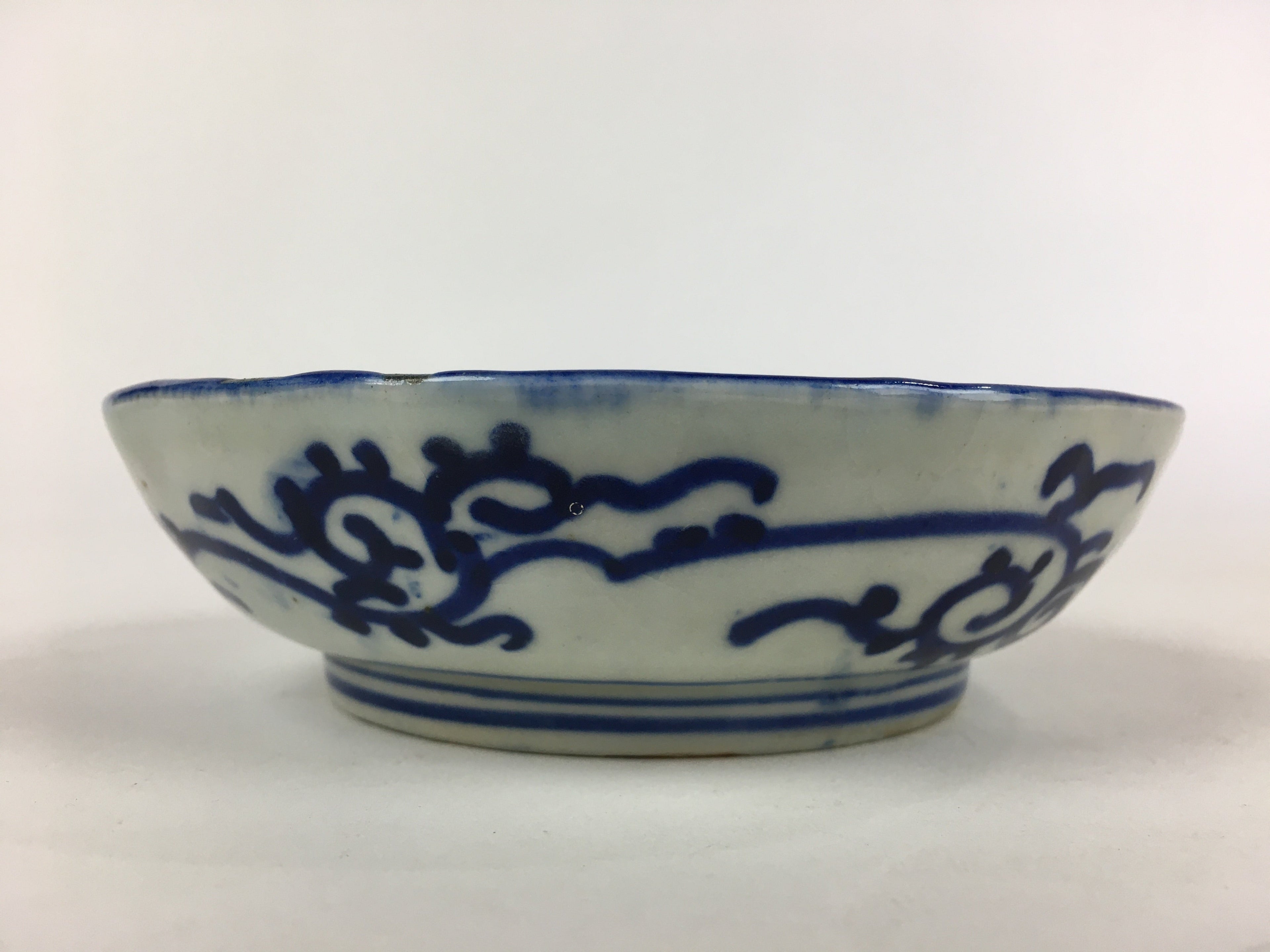 Antique C1900 Japanese Porcelain Deep Plate Sometsuke Blue Flower PY25