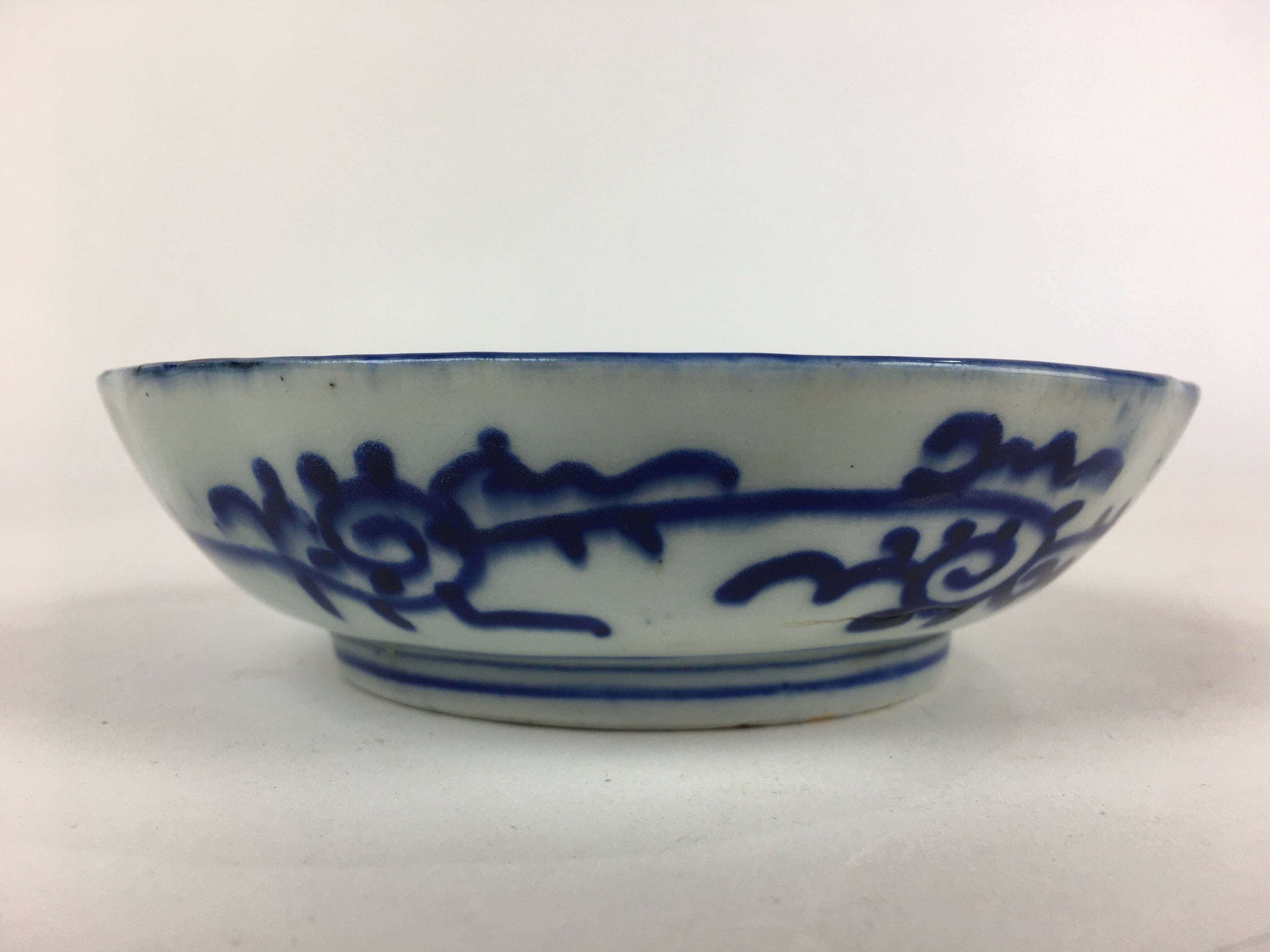 Antique C1900 Japanese Porcelain Deep Plate Sometsuke Blue Flower PY7