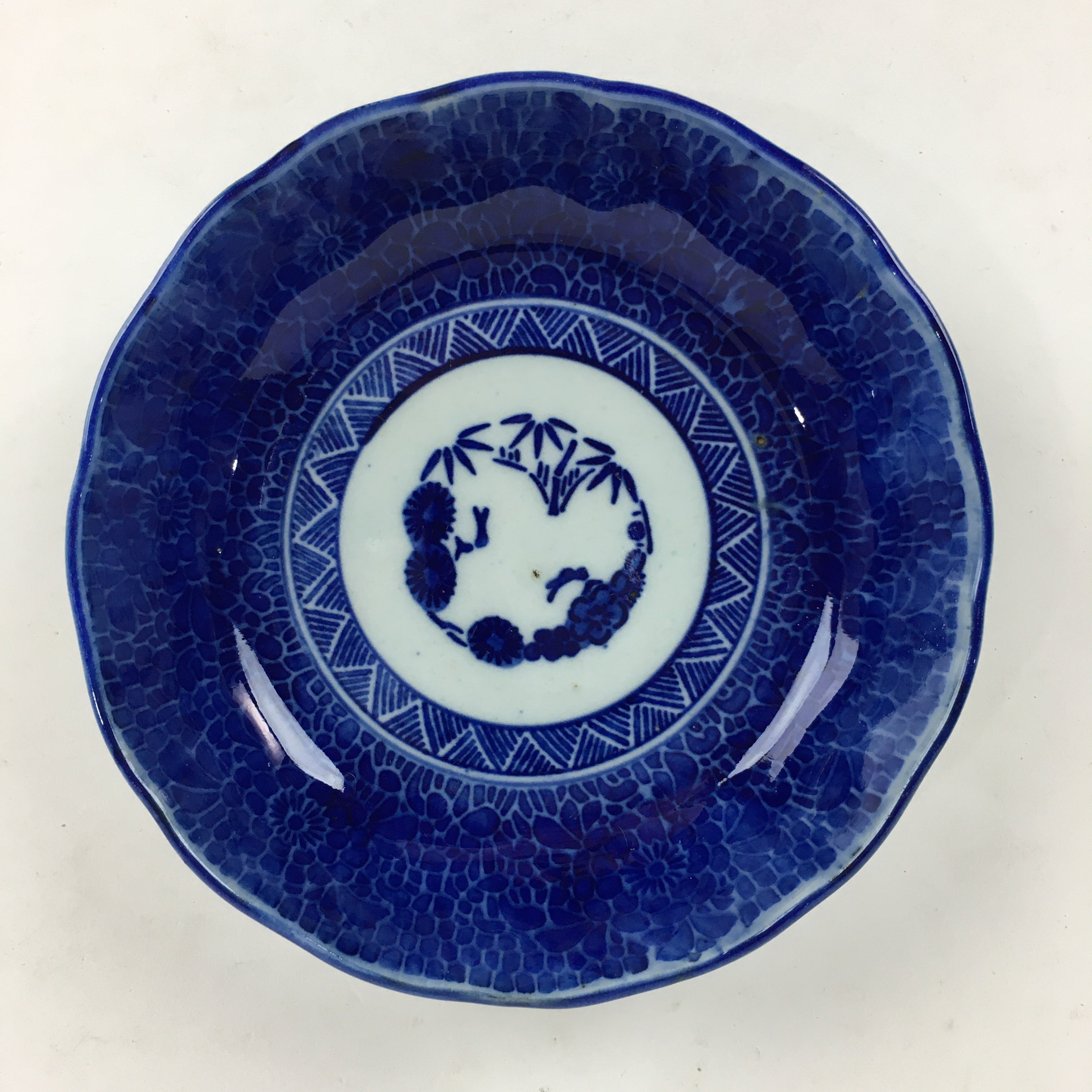 Antique C1900 Japanese Porcelain Deep Plate Sometsuke Blue Flower PY7