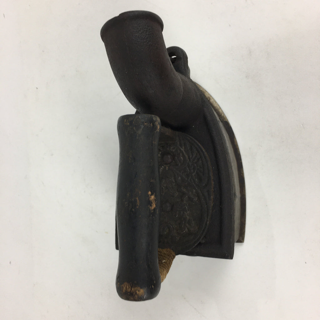 Antique C1900 Japanese Sad Iron Charcoal Chimney Wood Handle JK252