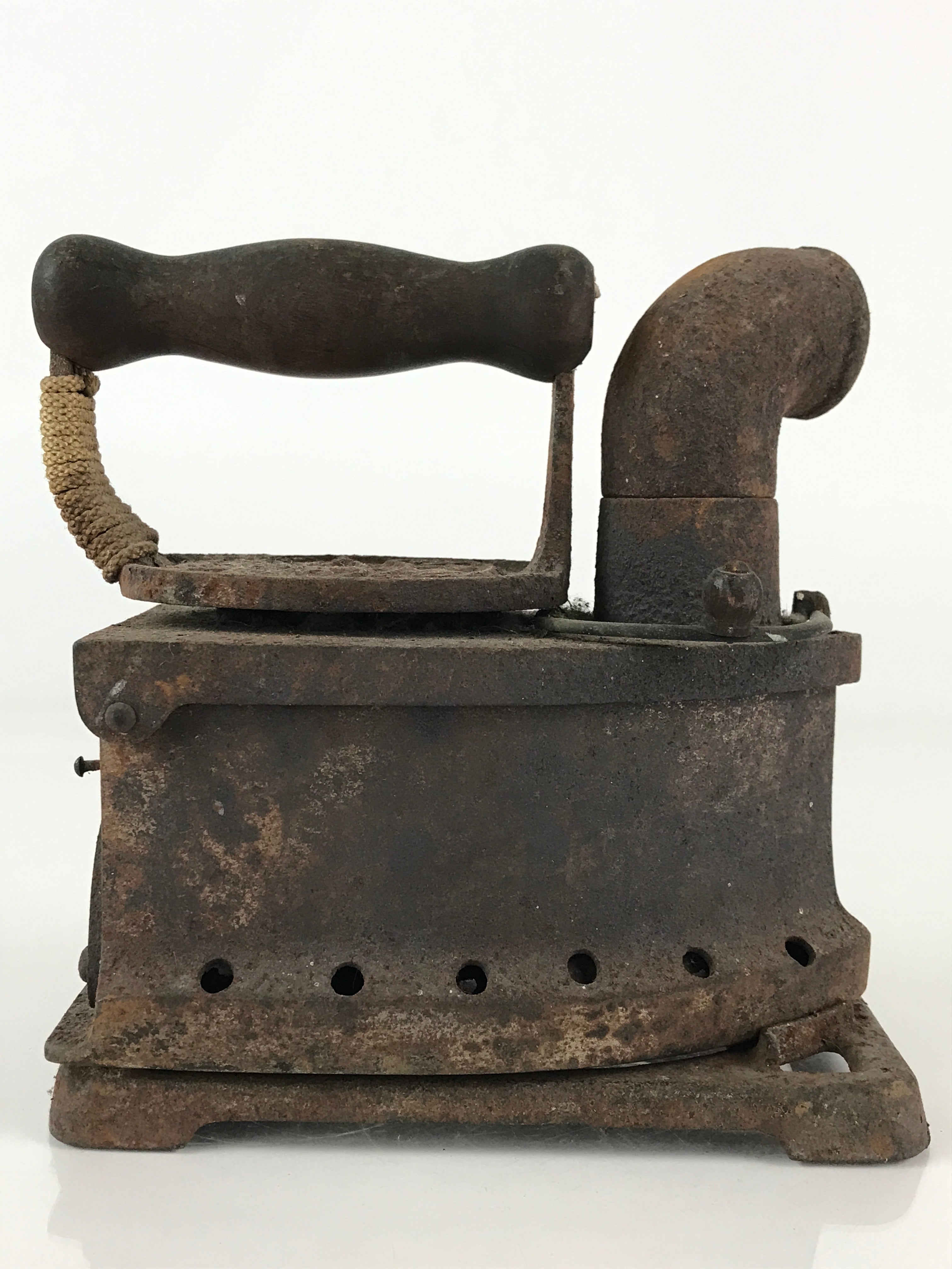 Antique C1900 Japanese Sad Iron Charcoal Chimney Wood Handle JK418