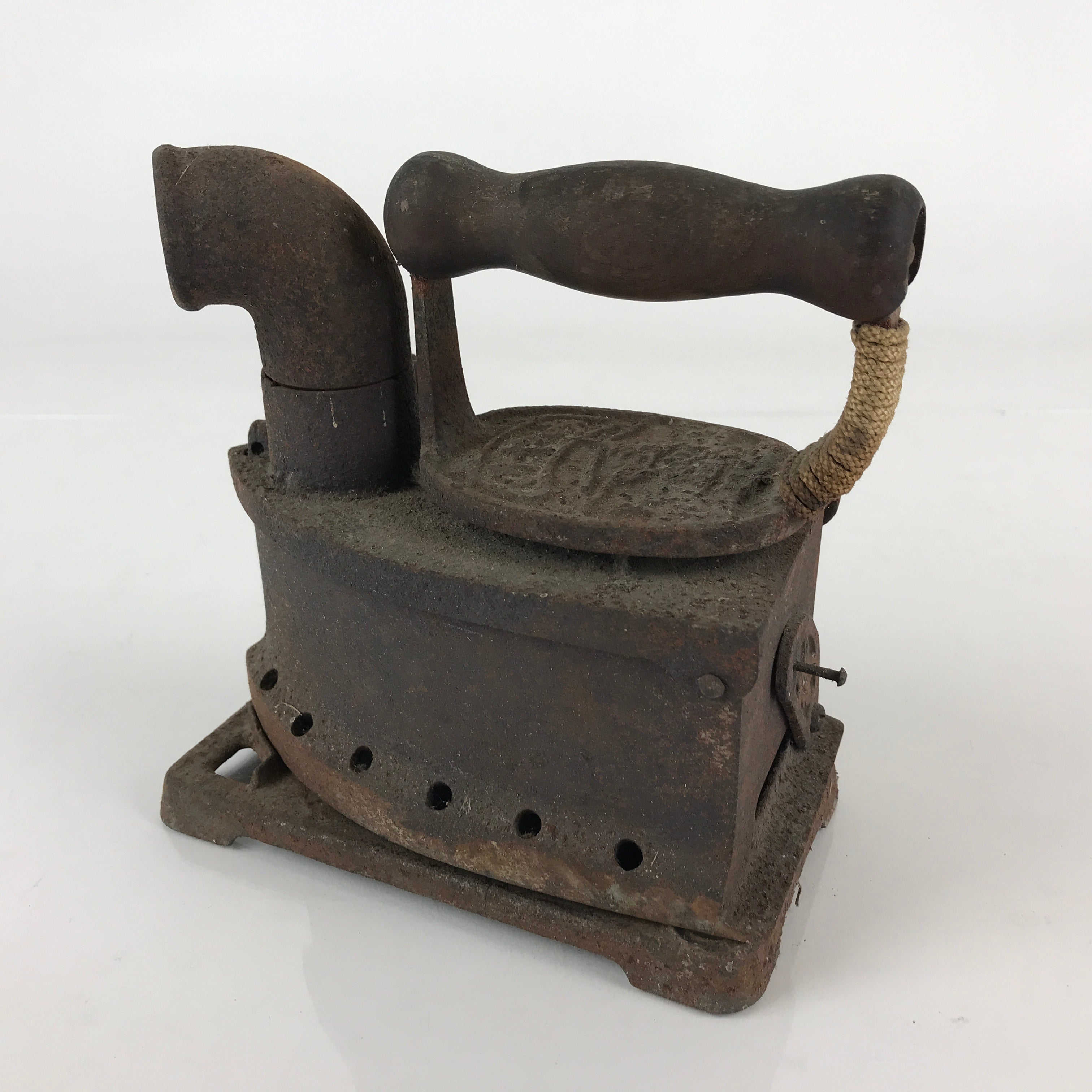 Antique C1900 Japanese Sad Iron Charcoal Chimney Wood Handle JK418