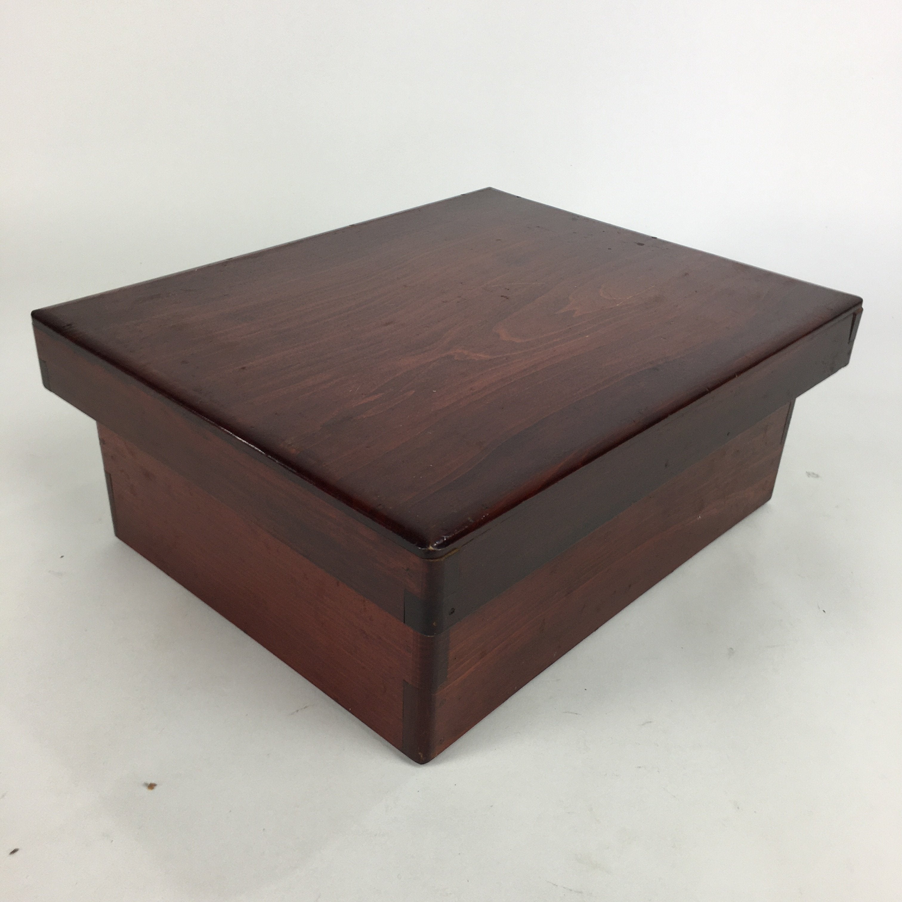 Antique C1900 Meiji Japanese Wood Lacquer Lidded Stackable Box 7 Set Box UR490