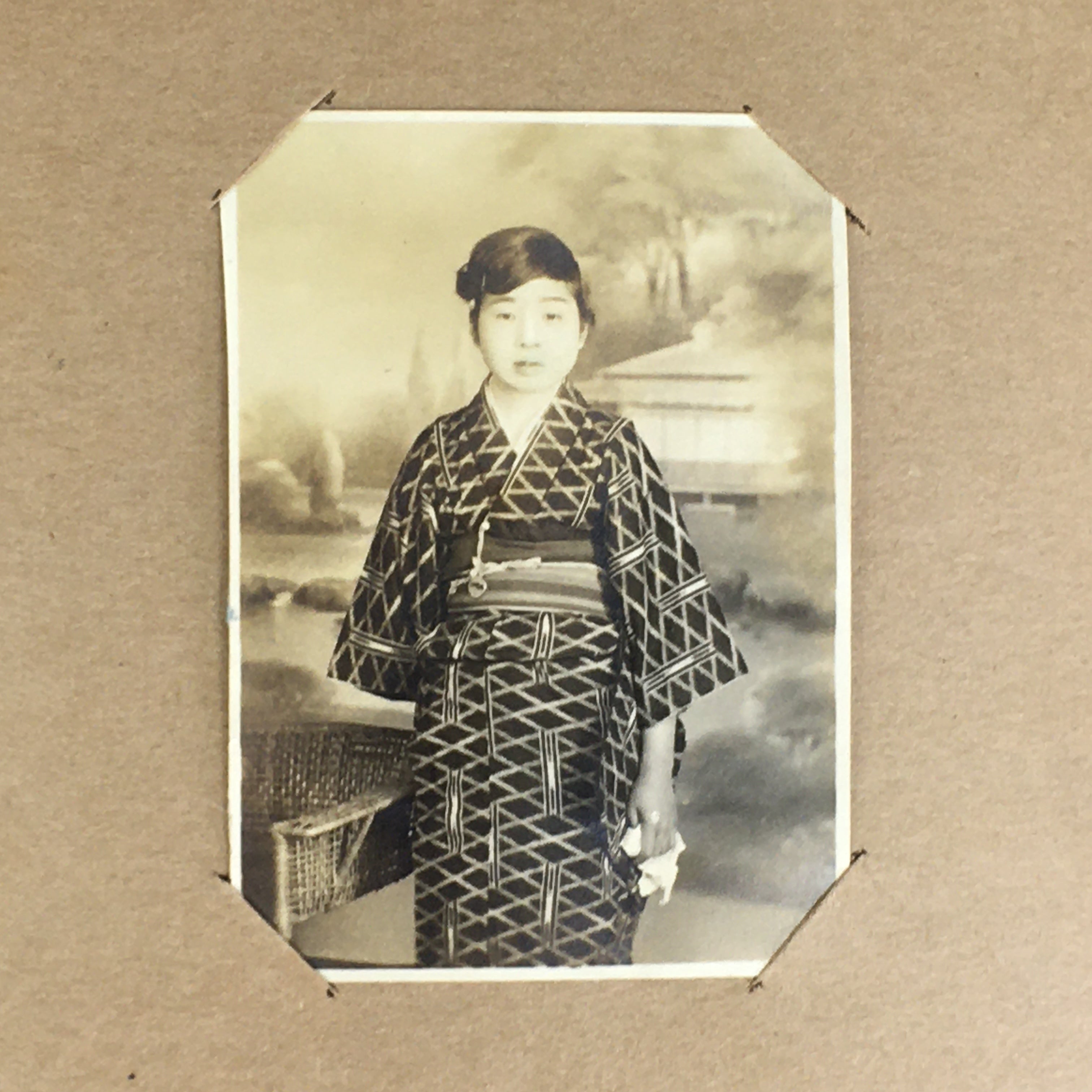 Antique C1926 Japanese Photo Album Vtg 55pc Family School Beach Kimono AB112