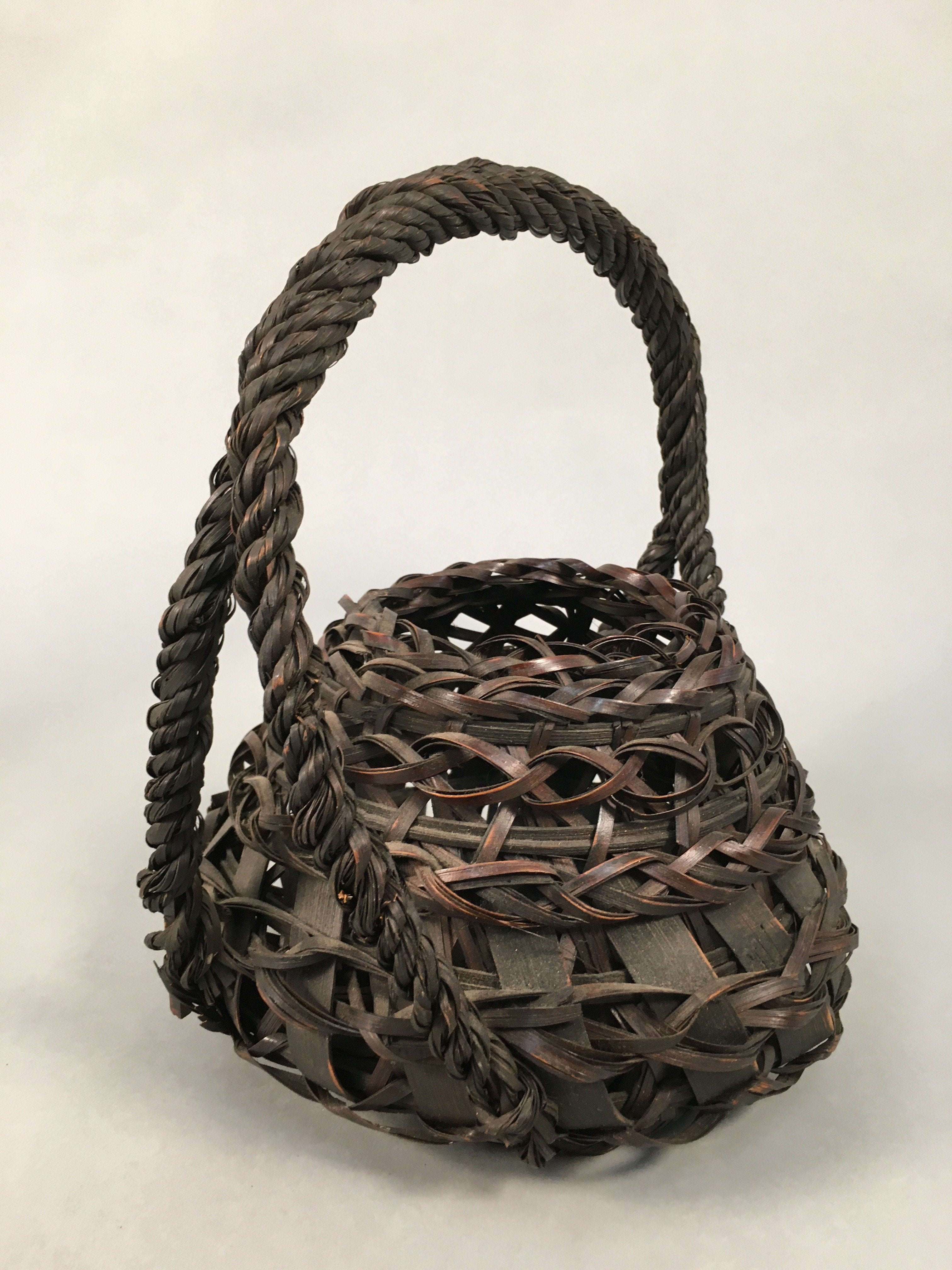 Antique Japanese Bamboo Basket Flower Vase Ikebana Arrangement Kado B150