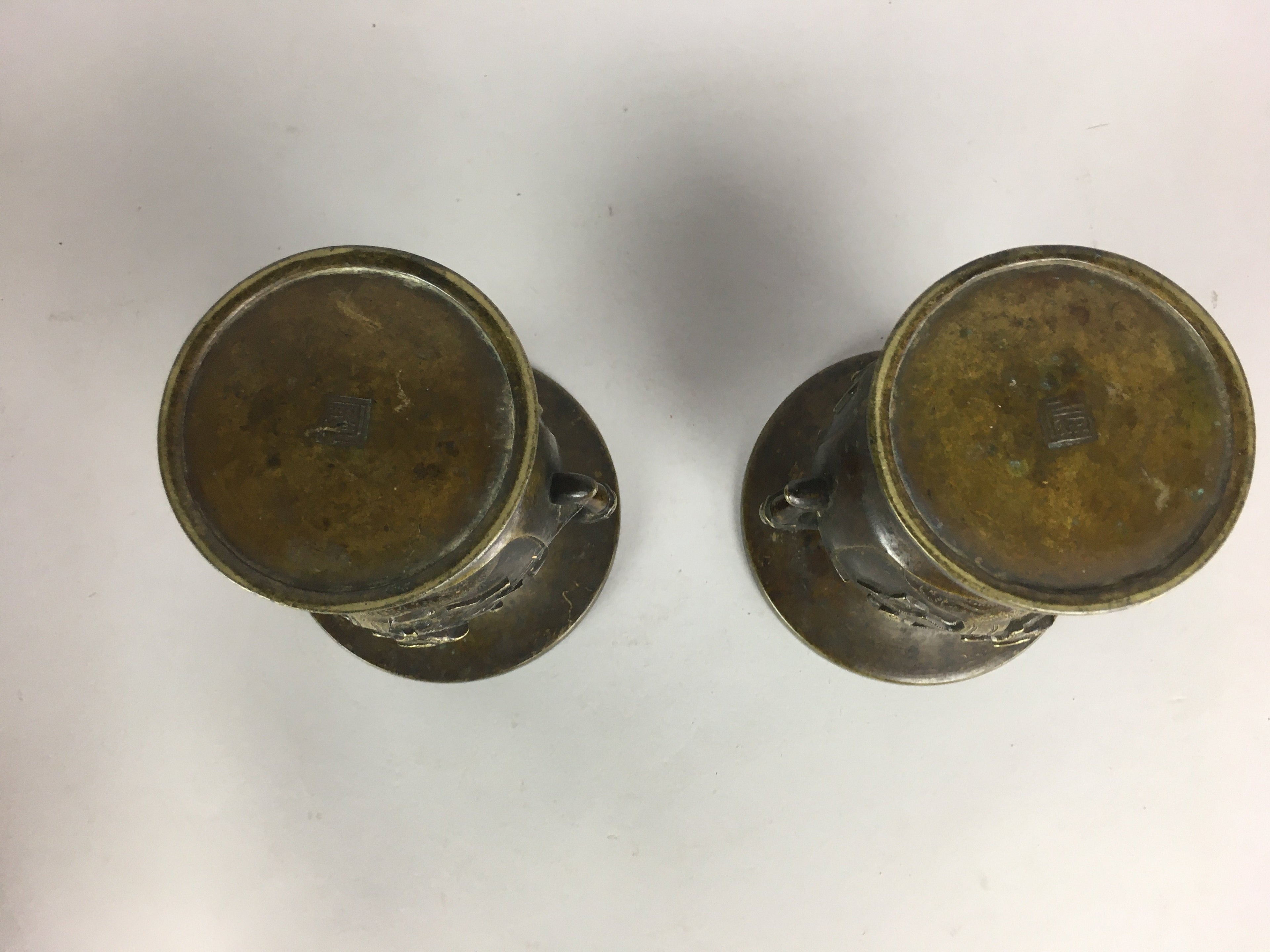 Antique Japanese Bronze Buddhist Altar Fitting Flower Vase 2pc Set Butsudan B433