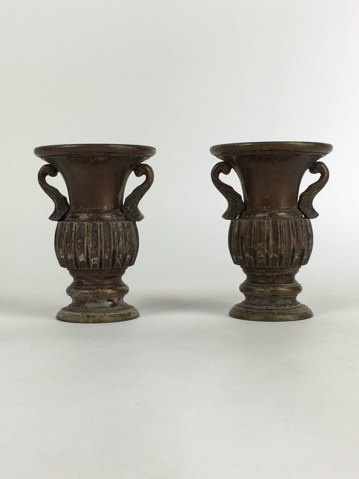 Antique Japanese Bronze Buddhist Altar Fitting Flower Vase 2pc Set Butsudan BU65