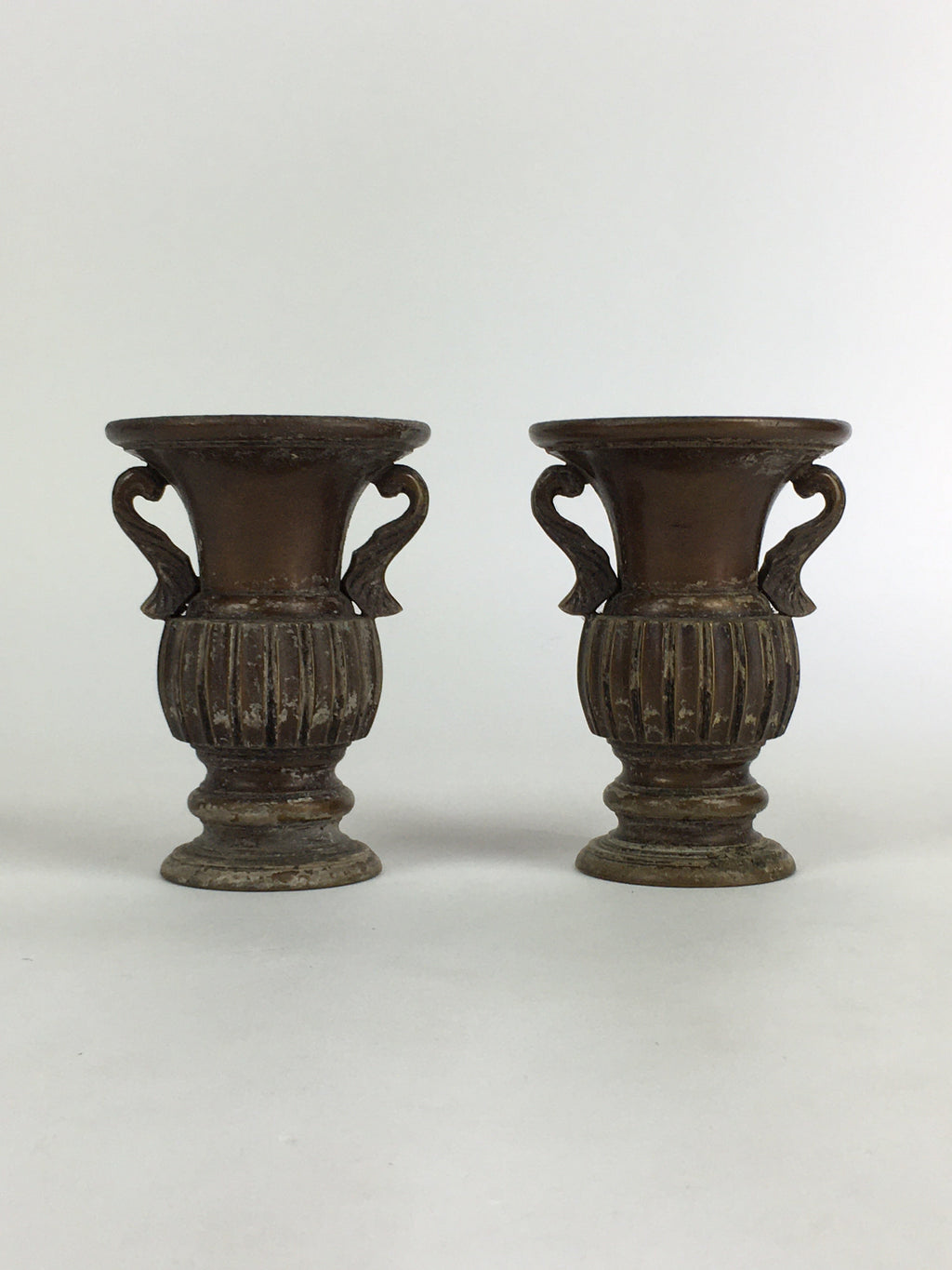 Antique Japanese Bronze Buddhist Altar Fitting Flower Vase 2pc Set Butsudan BU65