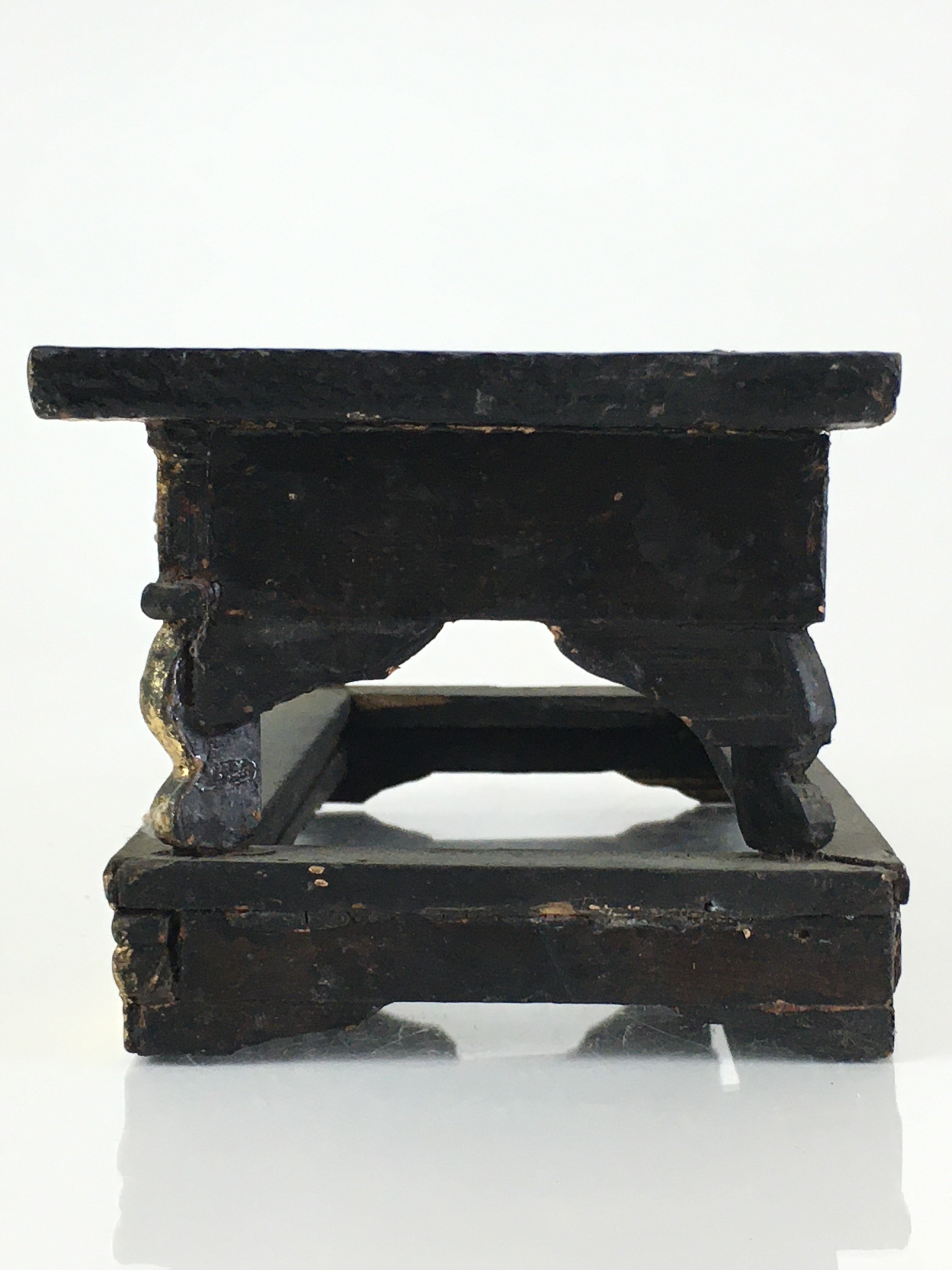 Antique Japanese Buddhist Altar Fitting Wood Lacquer Offering Table Maejyoku BU7