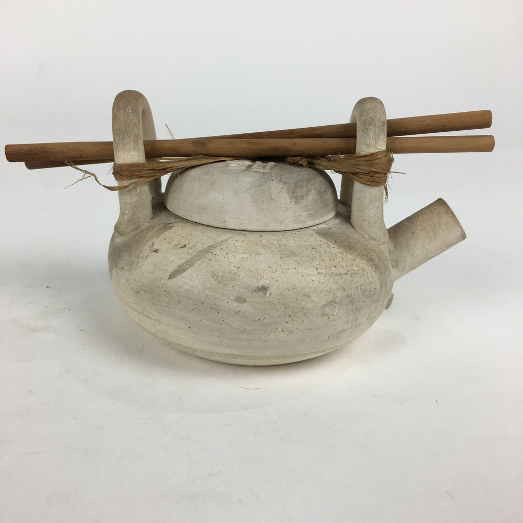 Antique Japanese Buddhist Shinto Sake Bottle Vtg Hakudei Sake pot White BU616