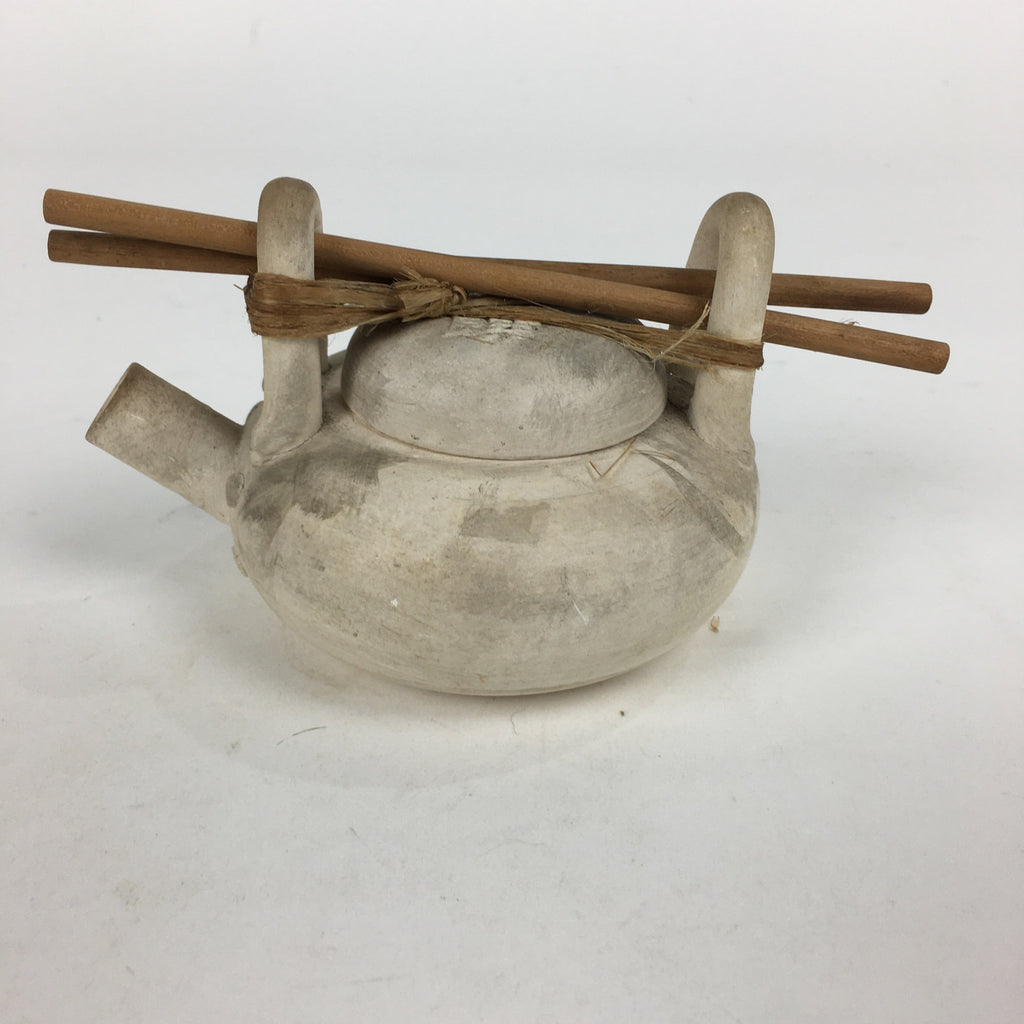 Antique Japanese Buddhist Shinto Sake Bottle Vtg Hakudei Sake pot White BU616