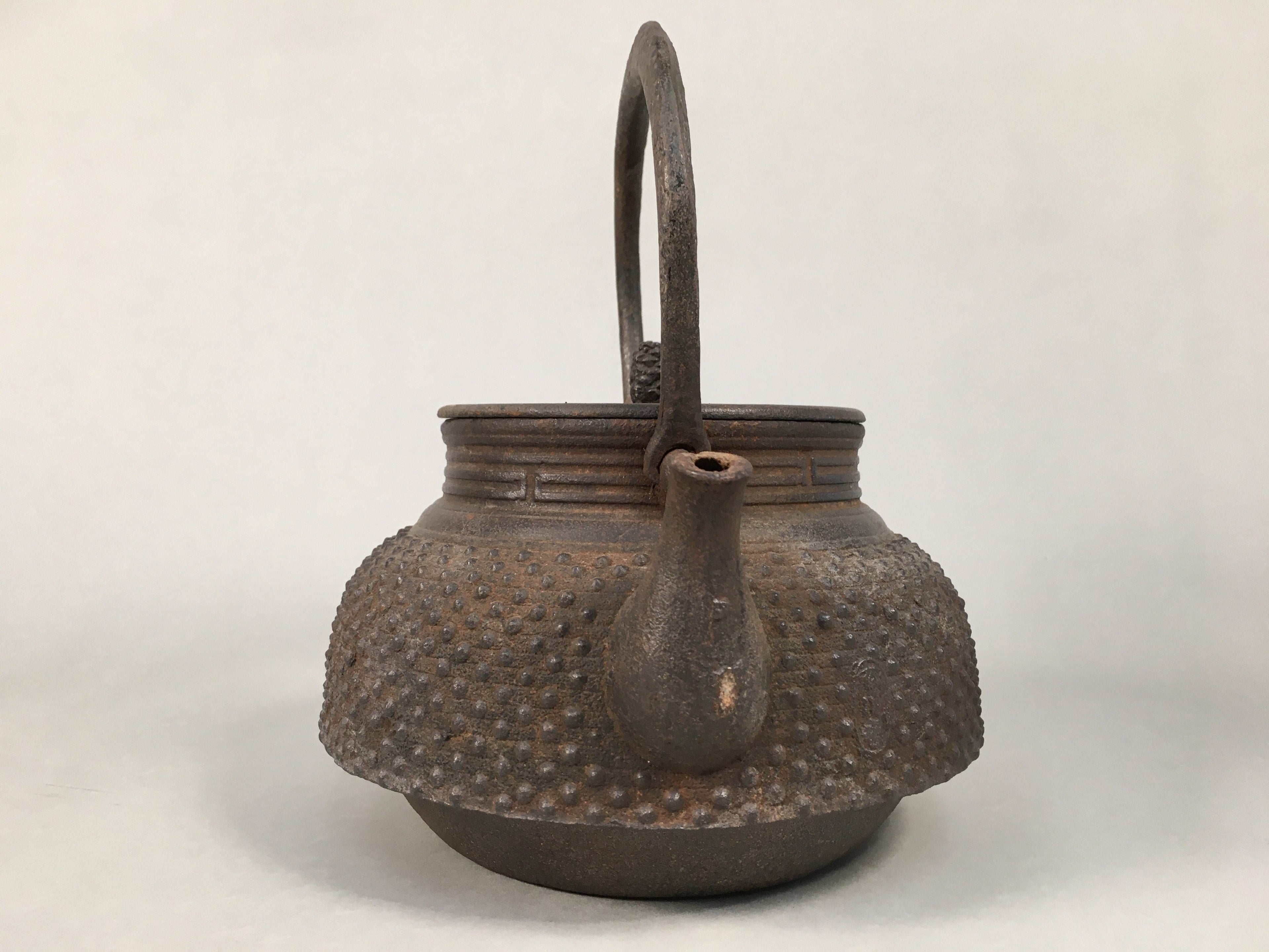 Antique Japanese Cast Iron Teapot Kyusu Tetsubin Kettle Arare Nanbu Tekki T77