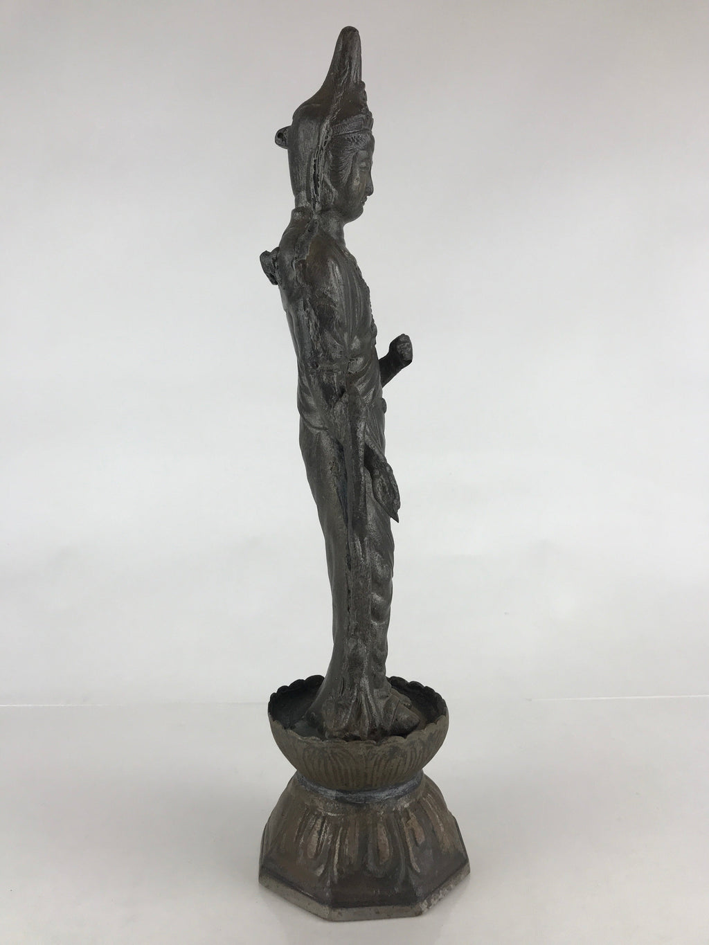 Antique Japanese Iron Buddhist Statue Kannon Bosatsu Metal Heart Of Mercy BD874