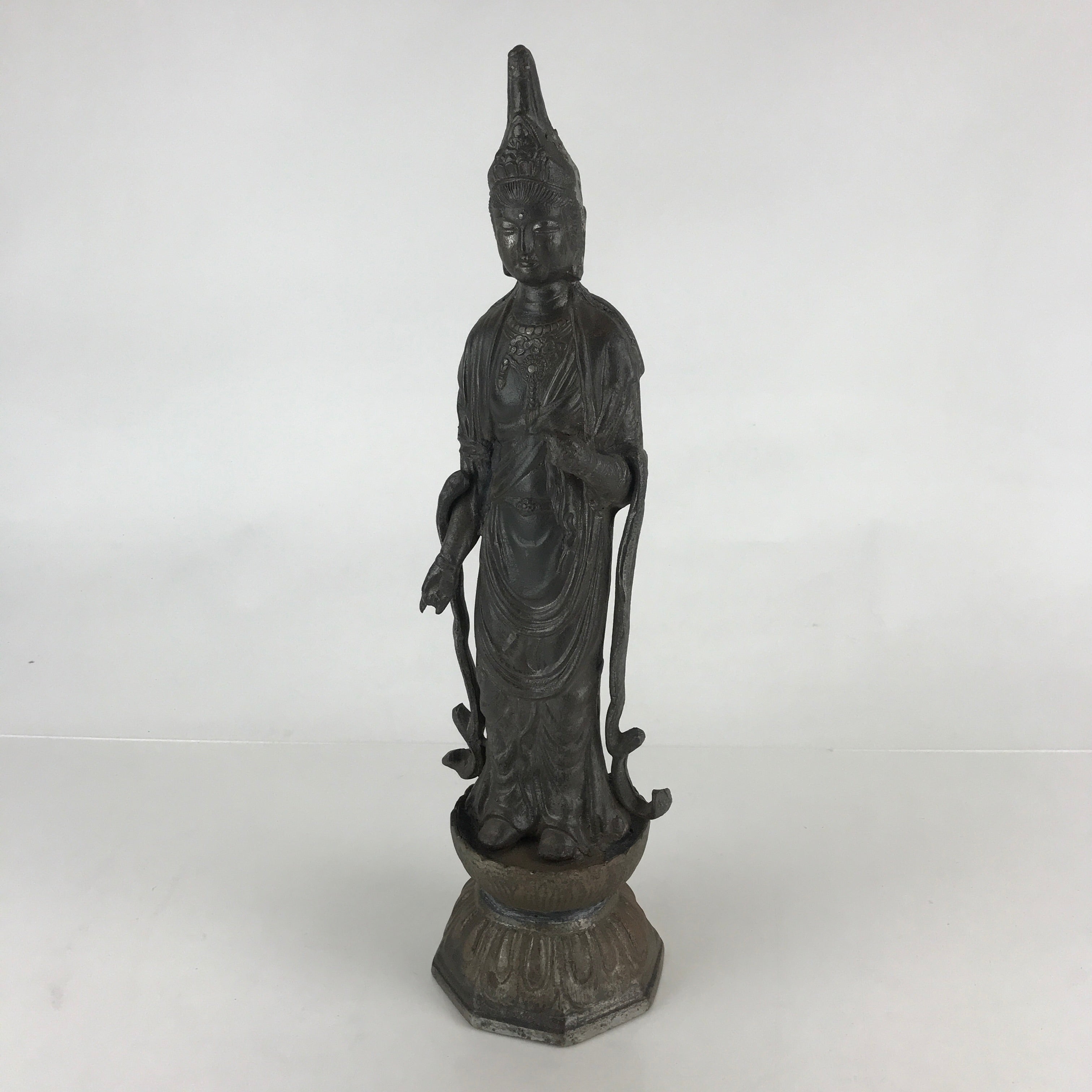 Antique Japanese Iron Buddhist Statue Kannon Bosatsu Metal Heart Of Mercy BD874