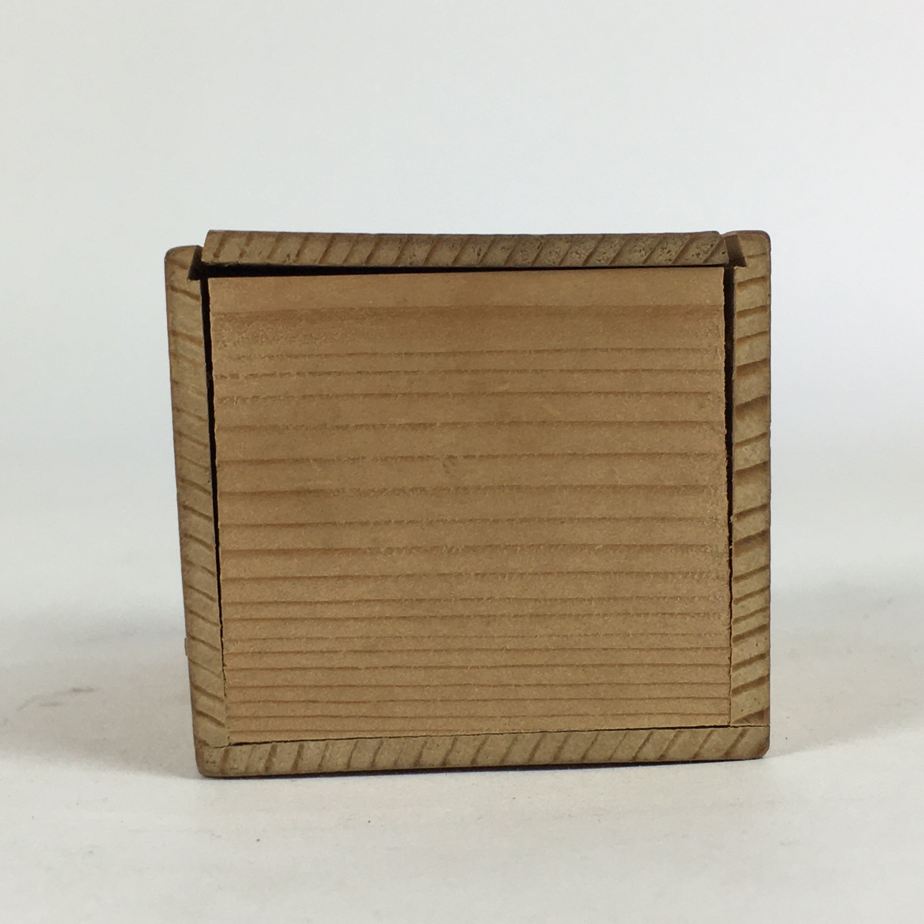 Antique Japanese Wooden Cased Playing Cards Hanafuda Game Flower JK296
