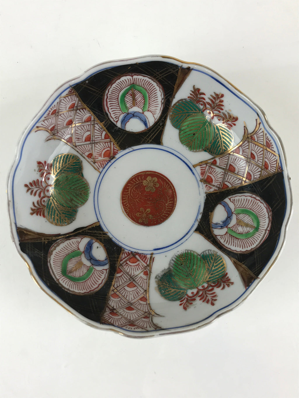 Antique Japanese koimari Arita Ware Porcelain Bowl Red Green Floral Design PY198