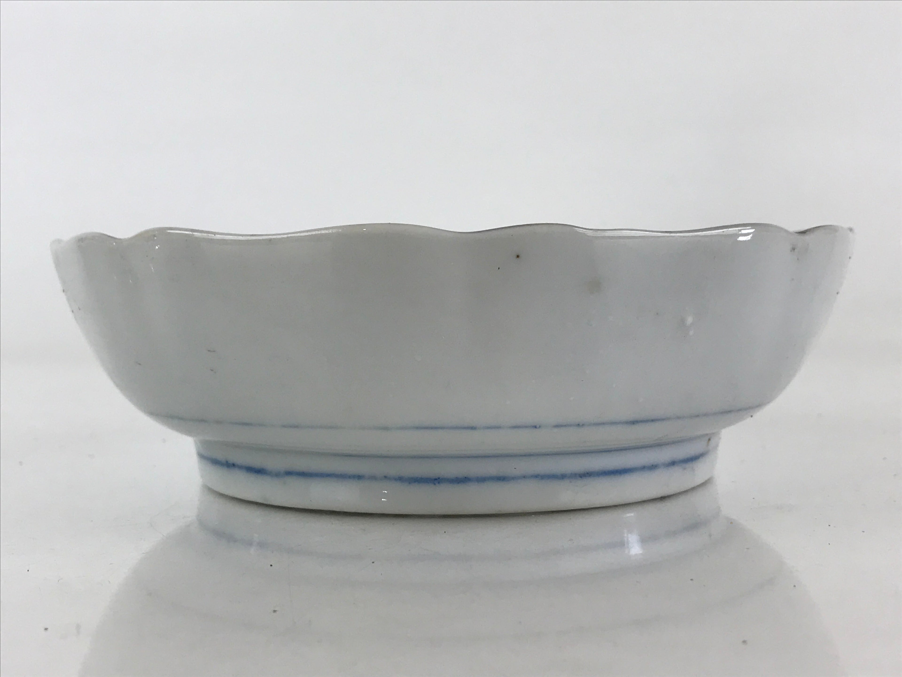 Antique Japanese koimari Arita Ware Porcelain Bowl Red Green Floral Design PY199