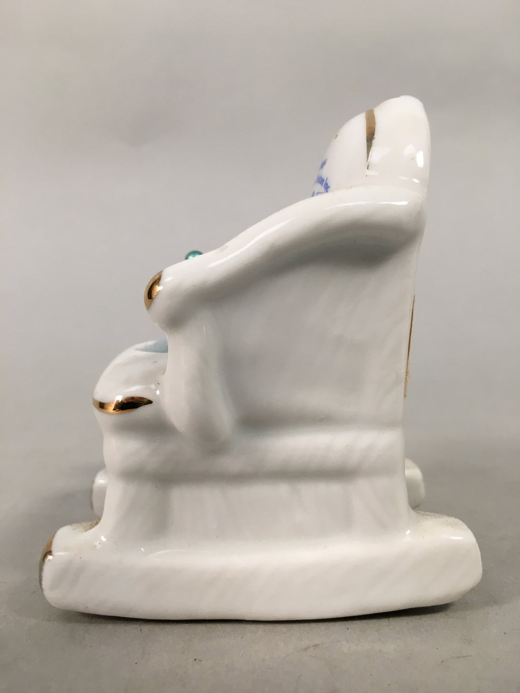 Canadian Pin Cushion Vtg Porcelain Armchair Village Quebecois d'Antan KF441