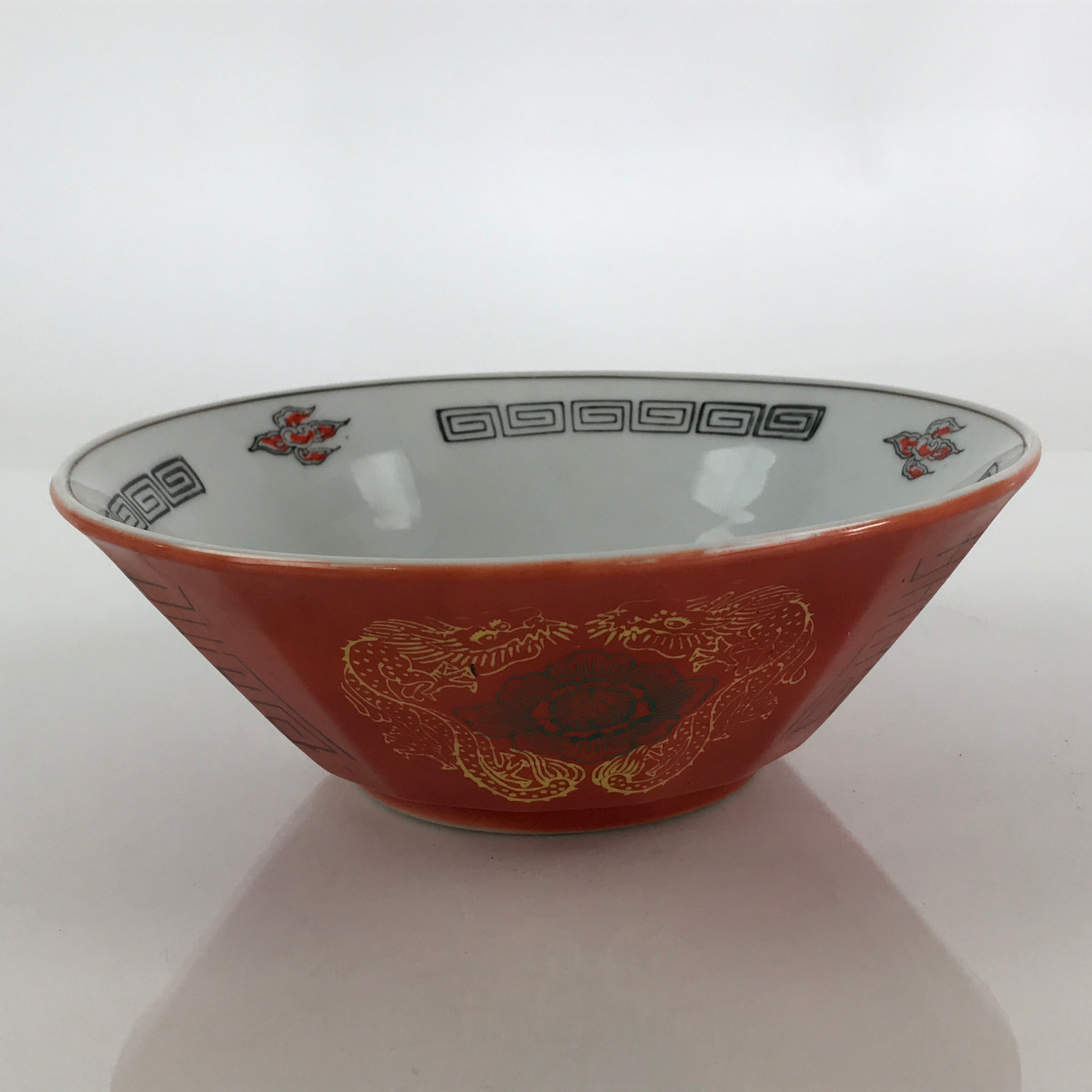 Chinese Porcelain Ramen Bowl Vtg Red Dragon Thunder Large Bowl Donburi PY217