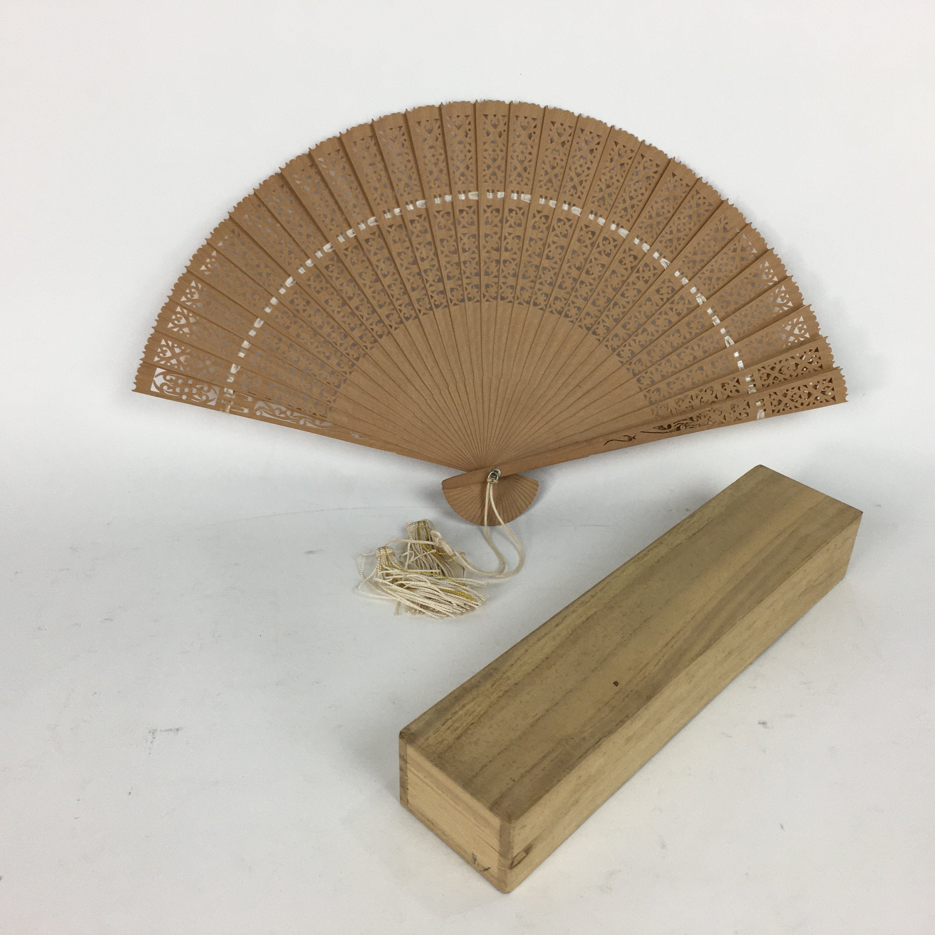 Chinese Wood Folding Scented Hand Fan Vtg Sensu Sandal Wood Carving Brown 4D493