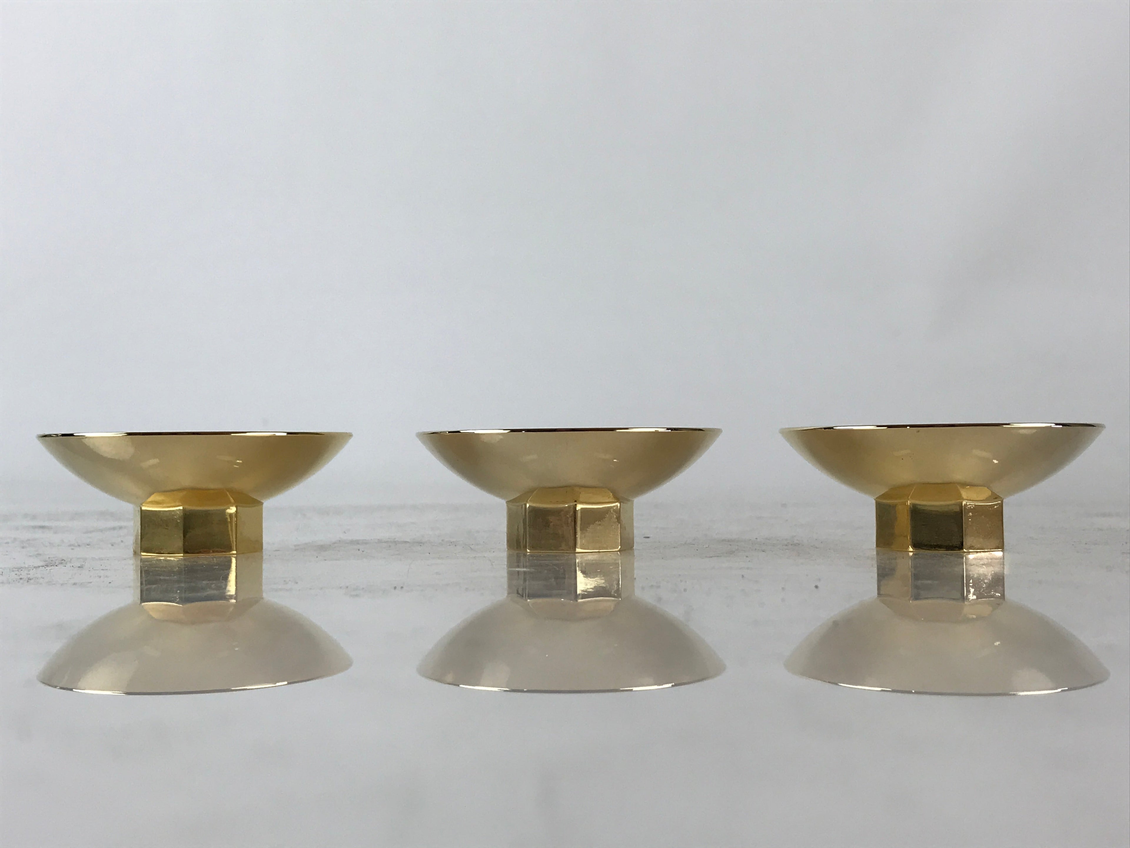 Japanese 24K GP Gold Plated Drinking Sake Cup Vtg Hoju-Hai Metal Sakazuki PX672