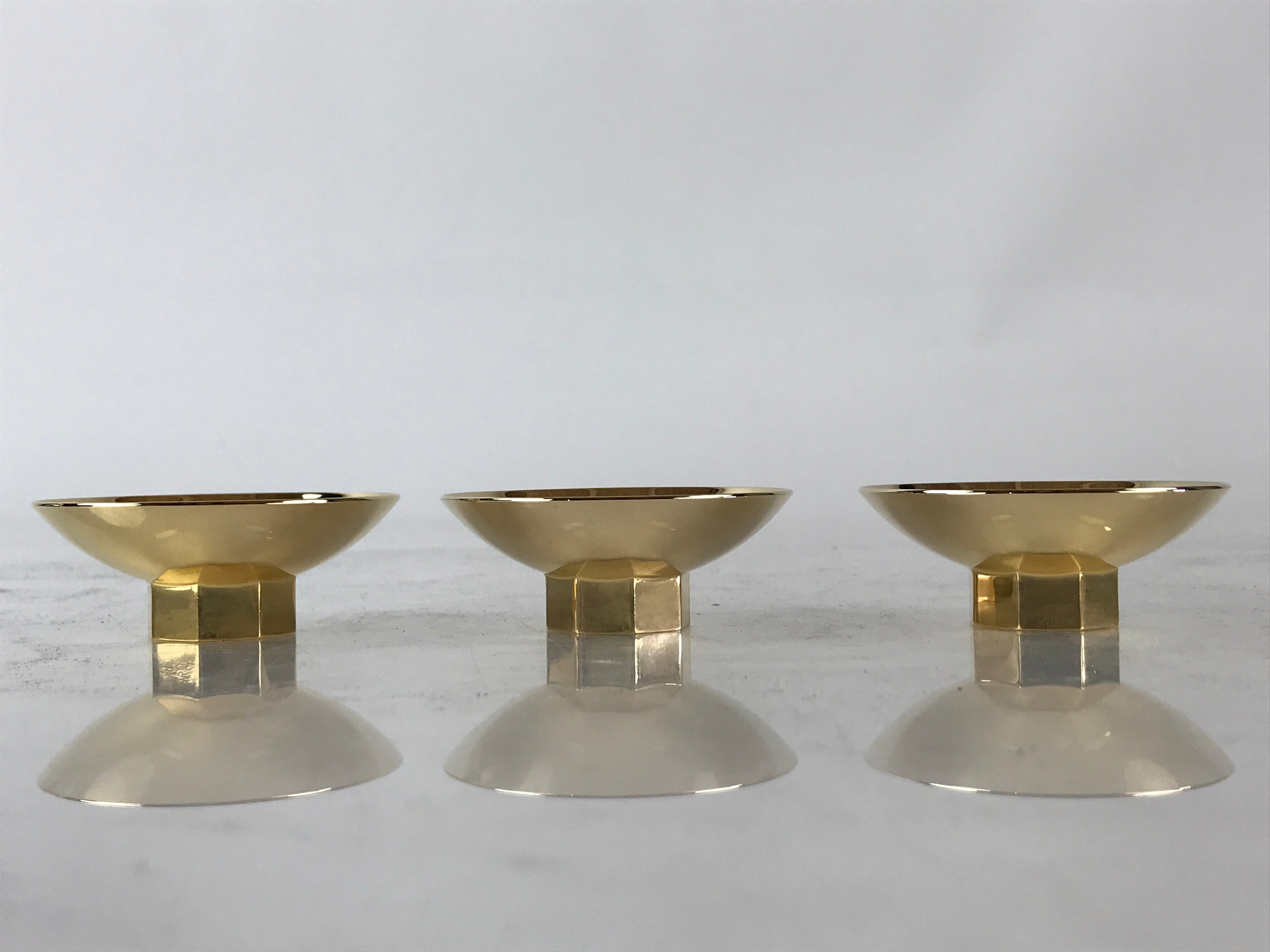 Japanese 24K GP Gold Plated Drinking Sake Cup Vtg Hoju-Hai Metal Sakazuki PX672